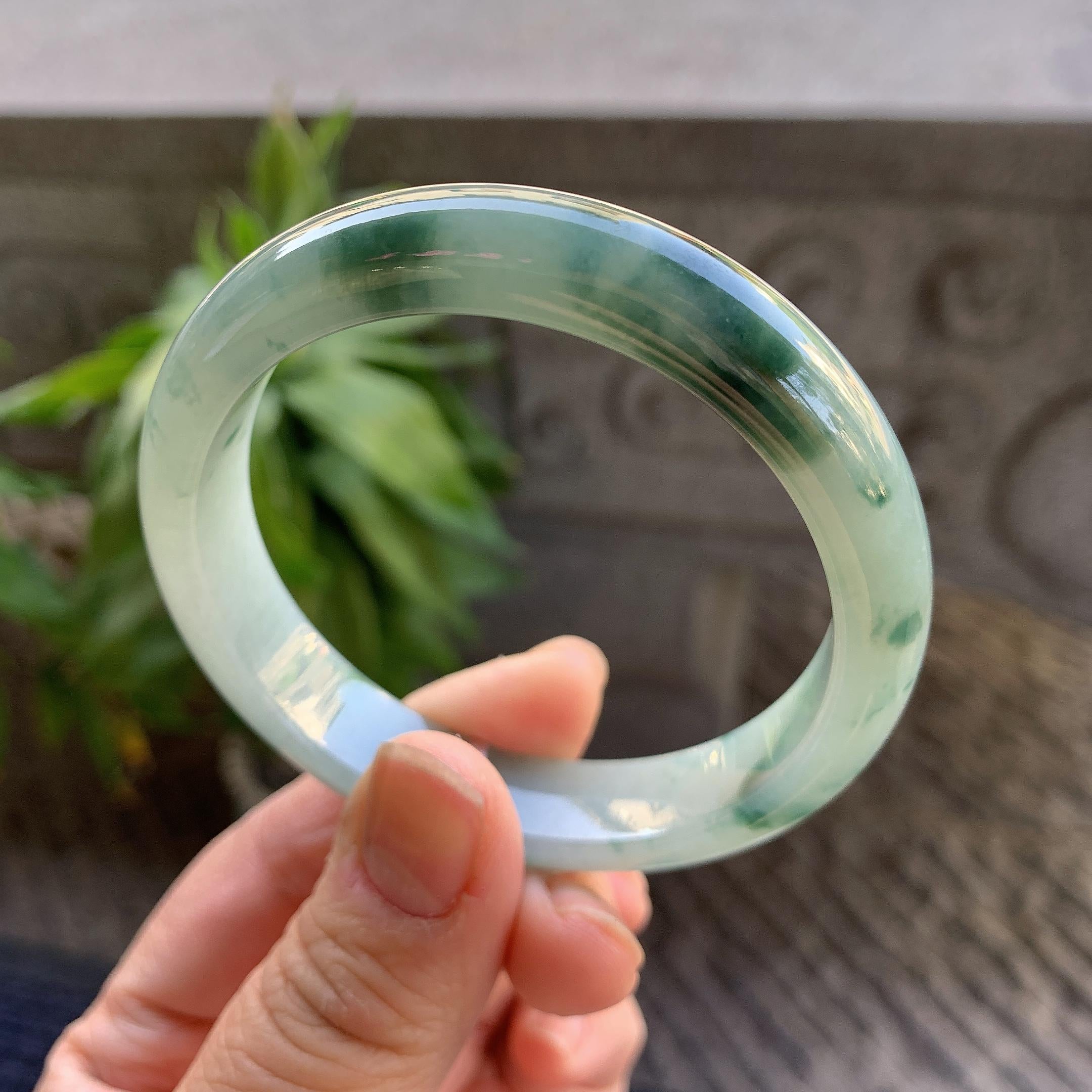 细糯种飘绿花正圈平安镯54.4圈口 天然缅甸A货翡翠（yc330287）