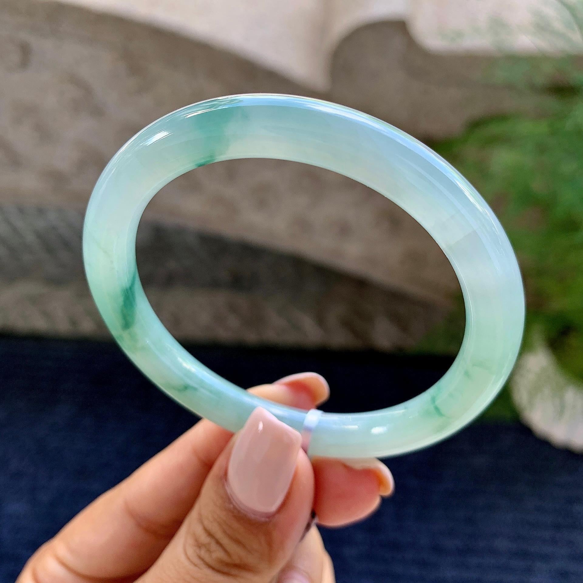 细糯种飘花圆条手镯（53.2mm）（yc228033）