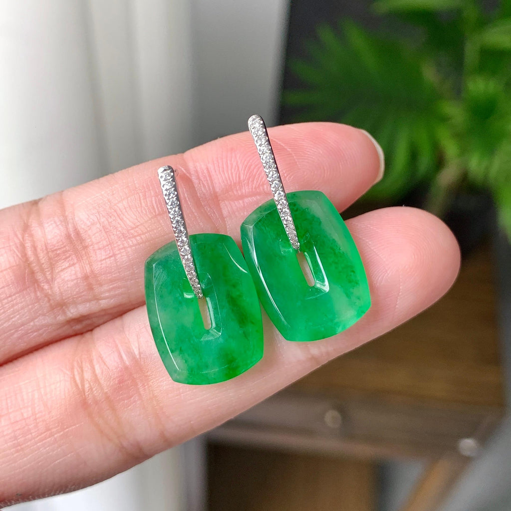 18K金钻镶糯冰种满绿方糖耳坠（yc248198）