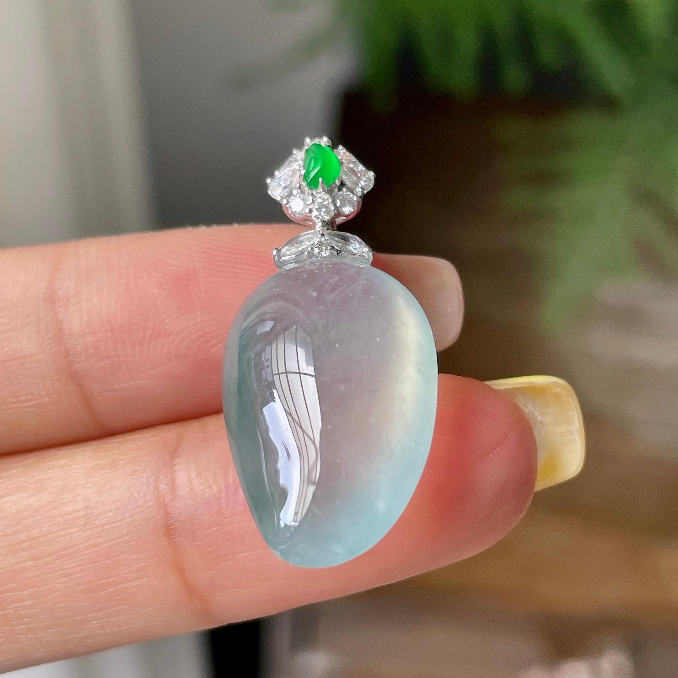 18k金钻镶冰种淡晴水福瓜吊坠    天然缅甸A货翡翠（yc362074）