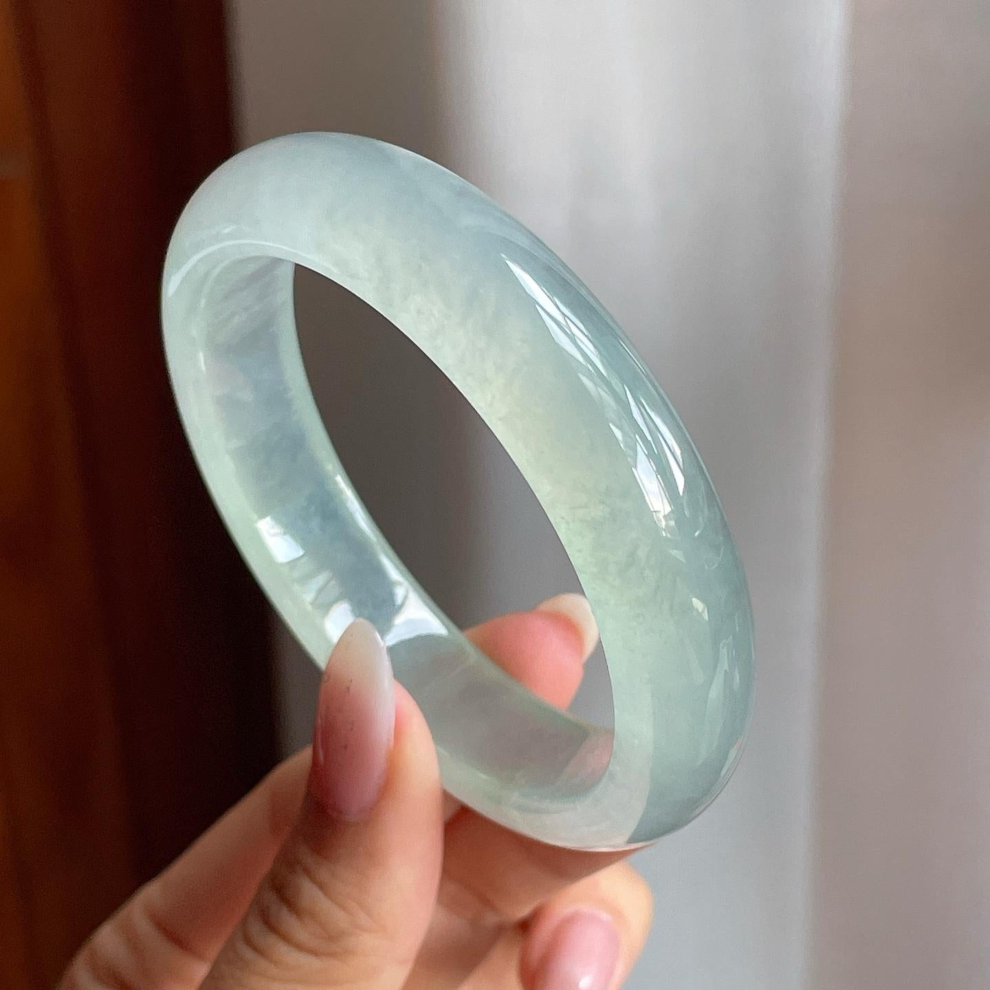 冰玻种晴底翡翠平安镯（54mm）（yc204367）