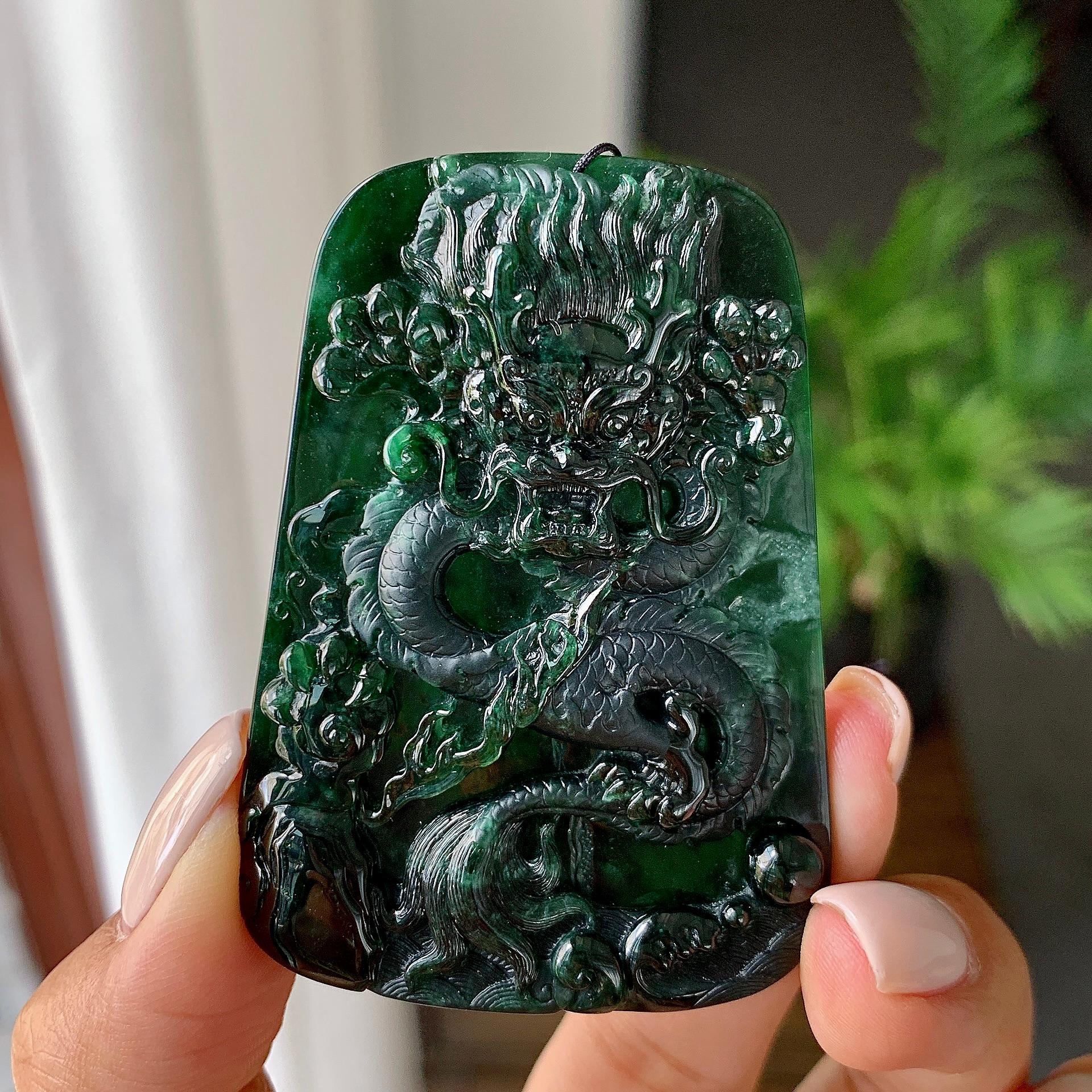 细糯种墨翠龙牌挂件（yc215128）