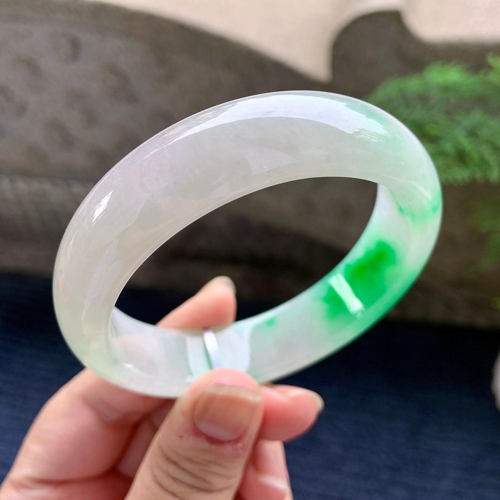 糯冰种飘阳绿宽版轮胎手镯（59.4mm）（yc253810）