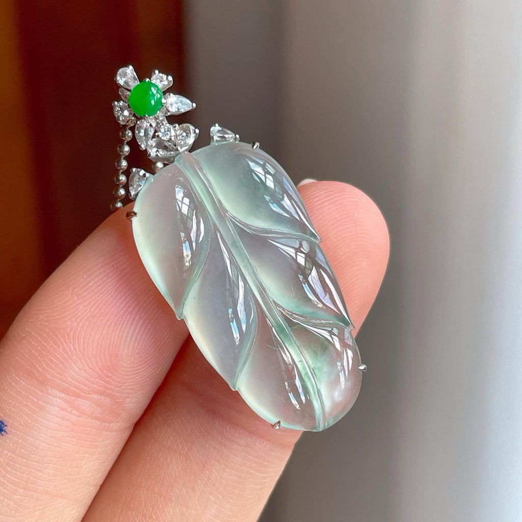 18k金镶冰种飘绿花翡翠叶子（yc257255）