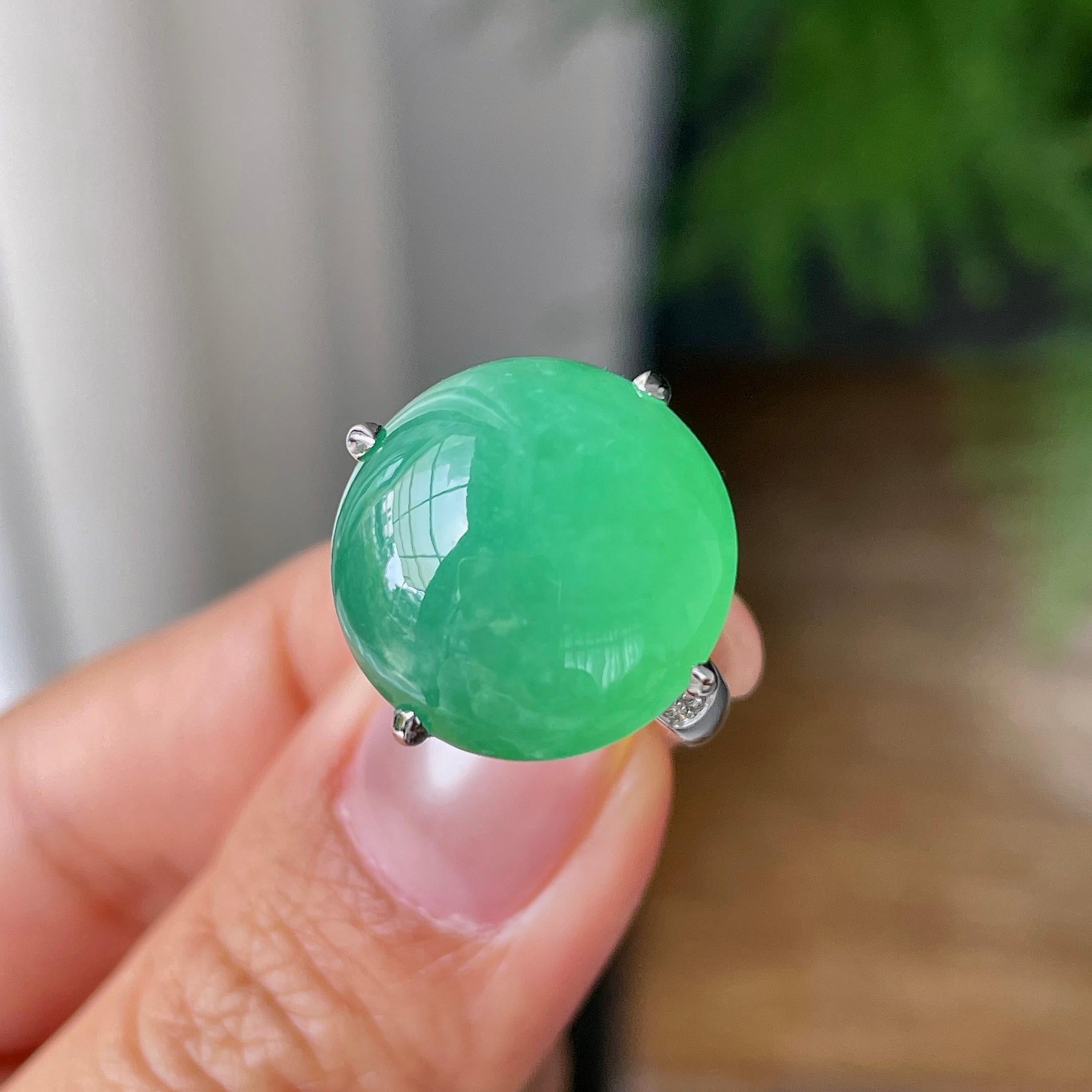 18k金镶糯冰种翠绿蛋面戒指      天然缅甸A货翡翠（yc362070）