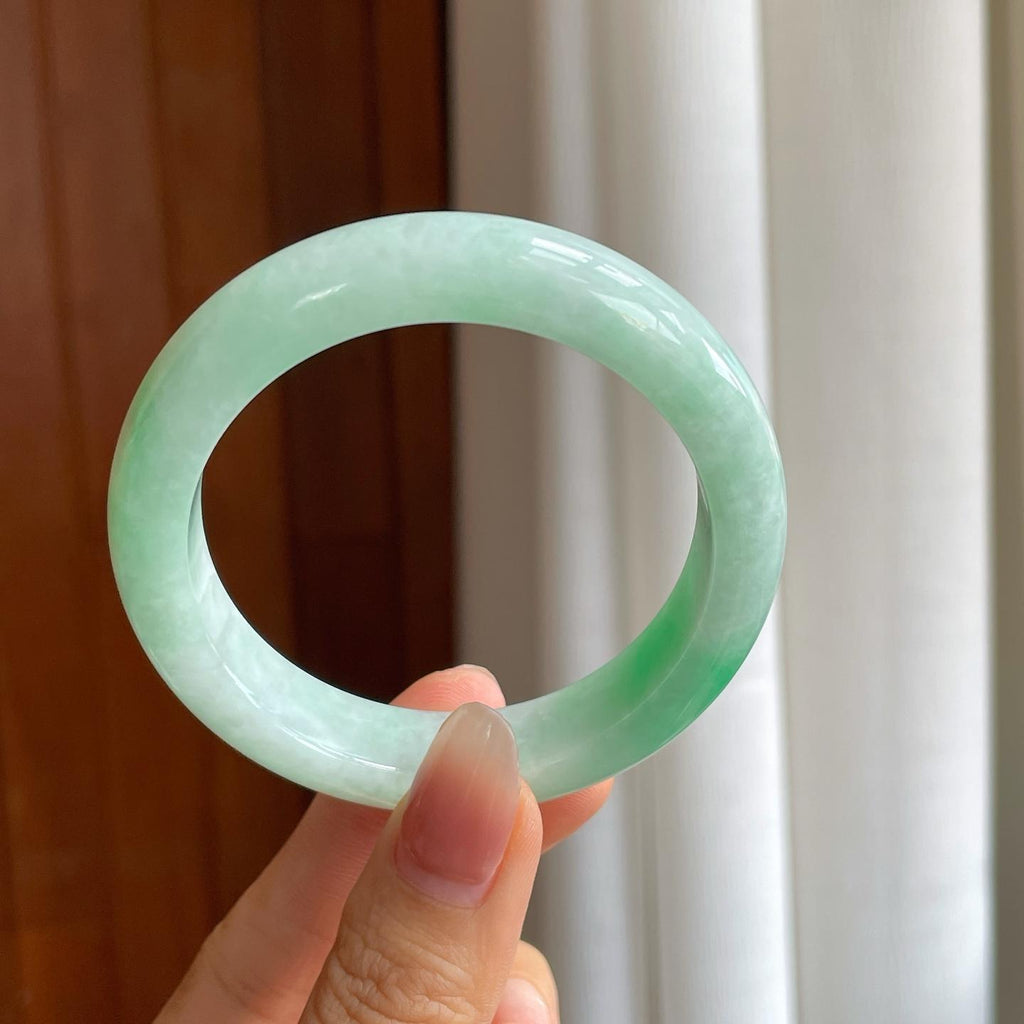 糯冰白底青翡翠平安镯（54mm）（yc318628）