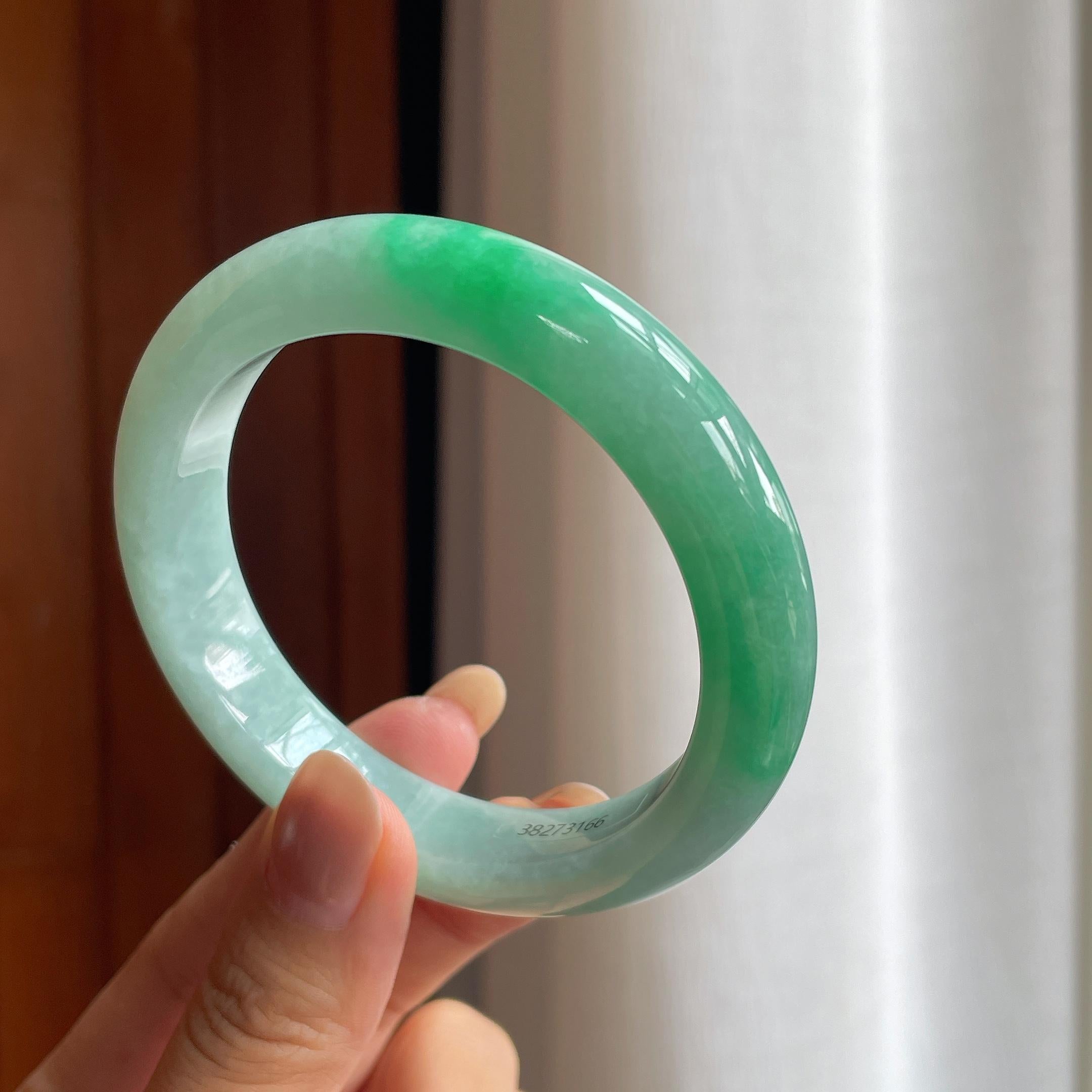 糯冰带色翡翠平安镯(58mm)（yc423120）