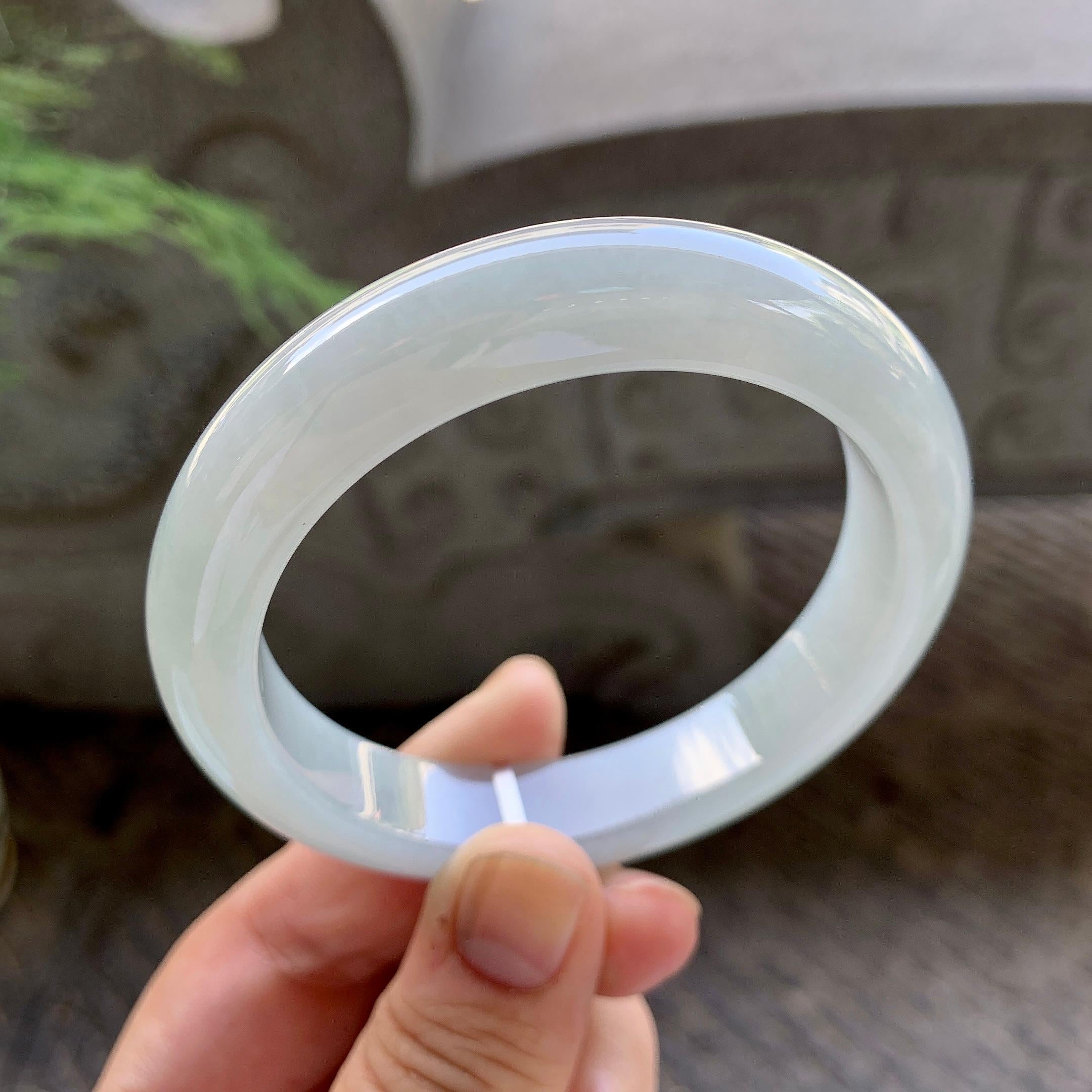 细糯种淡晴底平安镯（57.8mm）（yc199586）
