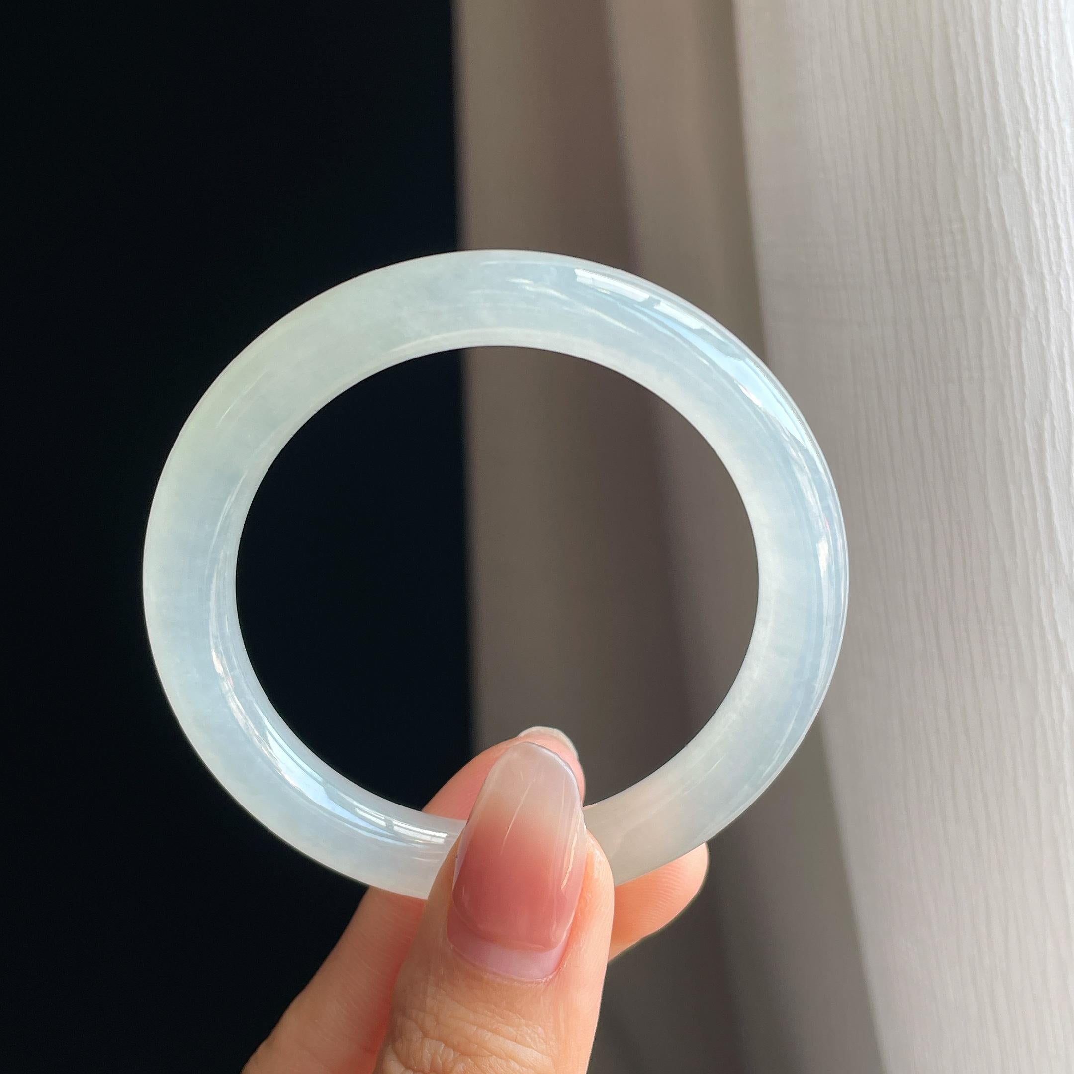 冰种白月光翡翠圆条手镯（49.8mm）（yc316835）