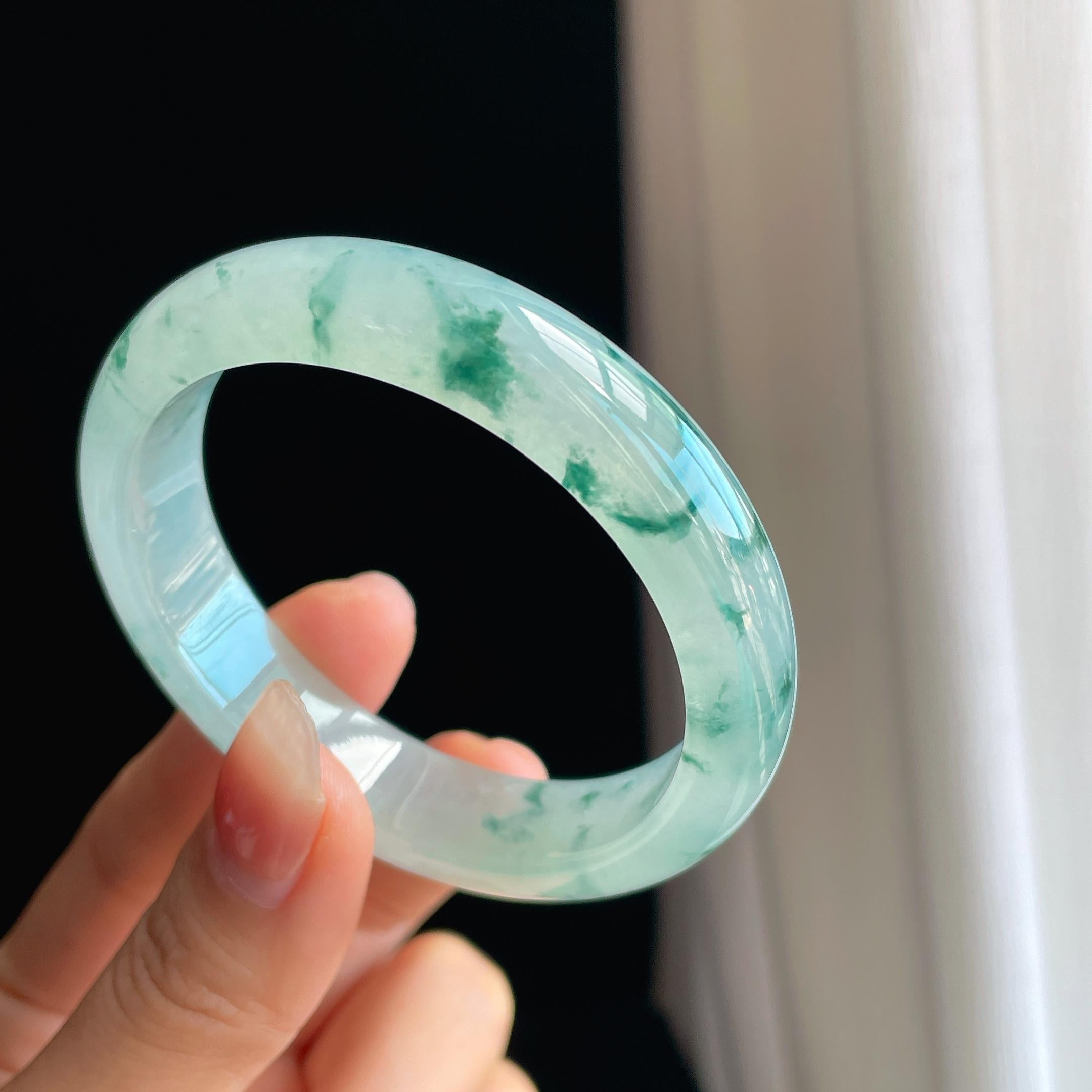 冰种飘花翡翠贵妃镯（54mm）（yc329500）