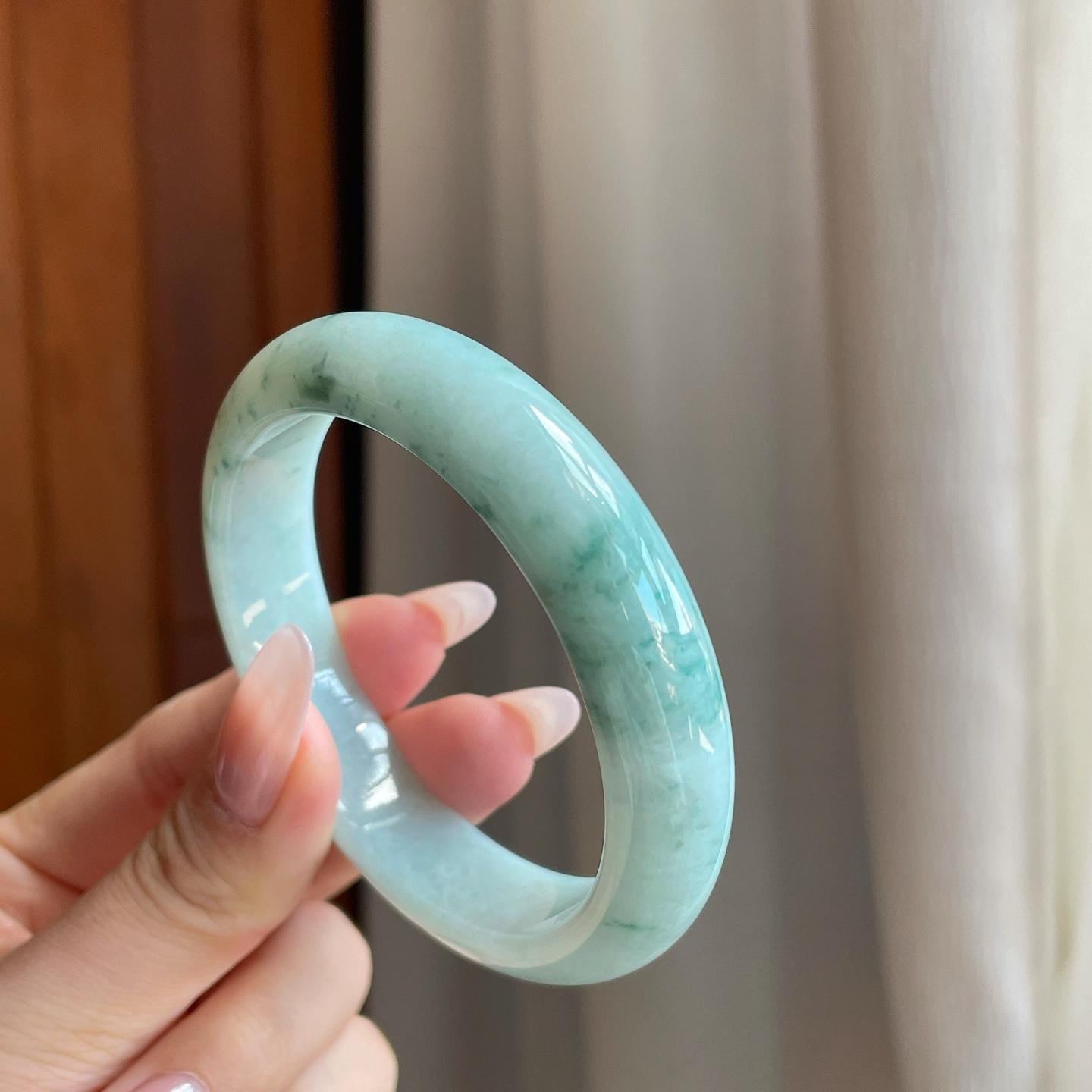 细糯冰飘花翡翠平安镯（55.5mm）（yc272833）