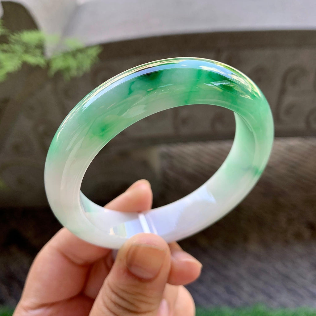 细糯种飘阳绿宽版轮胎手镯（56.8mm）（yc213157）