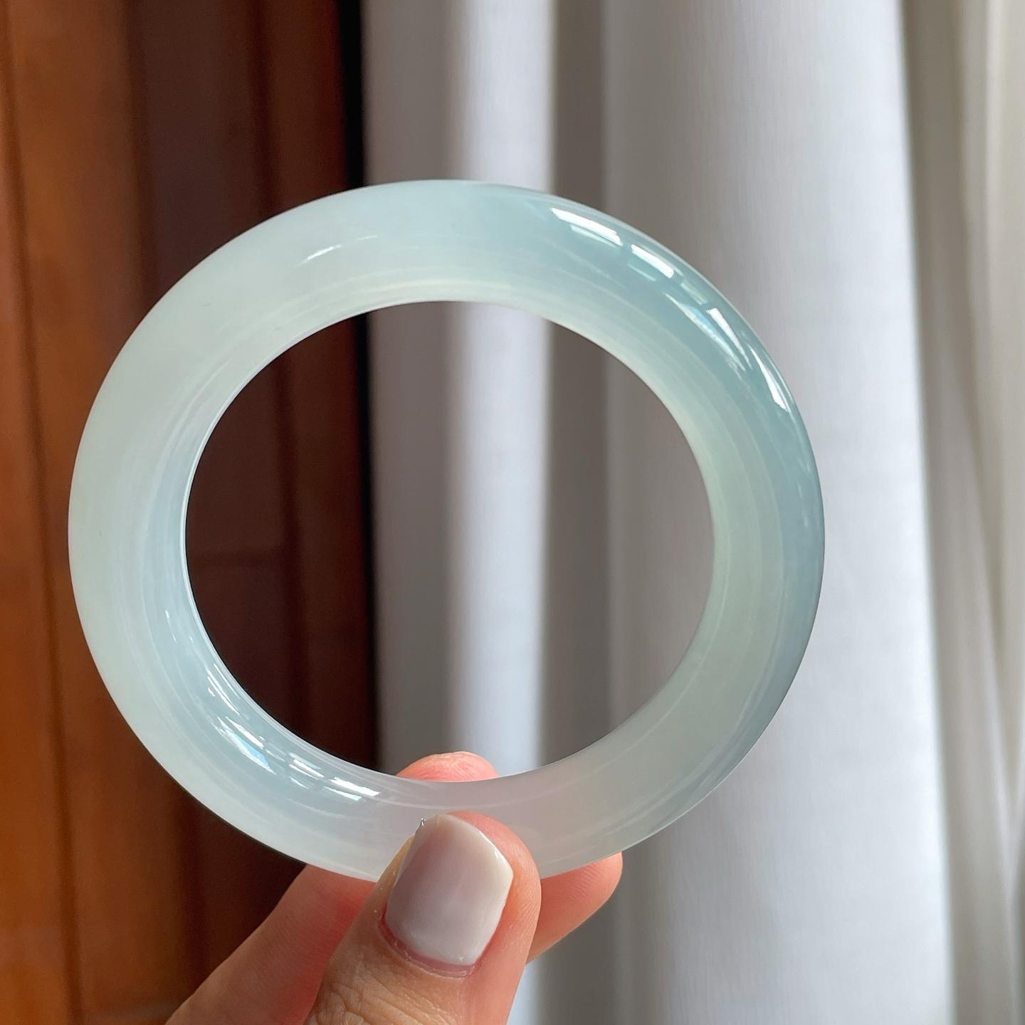 冰种晴底翡翠圆条手镯（54.5mm）（yc247654）