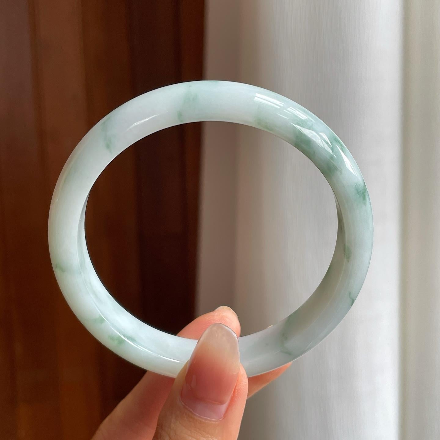 糯冰飘花翡翠平安镯（61mm）（yc333108）