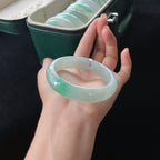糯冰白底青正圈翡翠手镯（55.5mm）（yc019899）