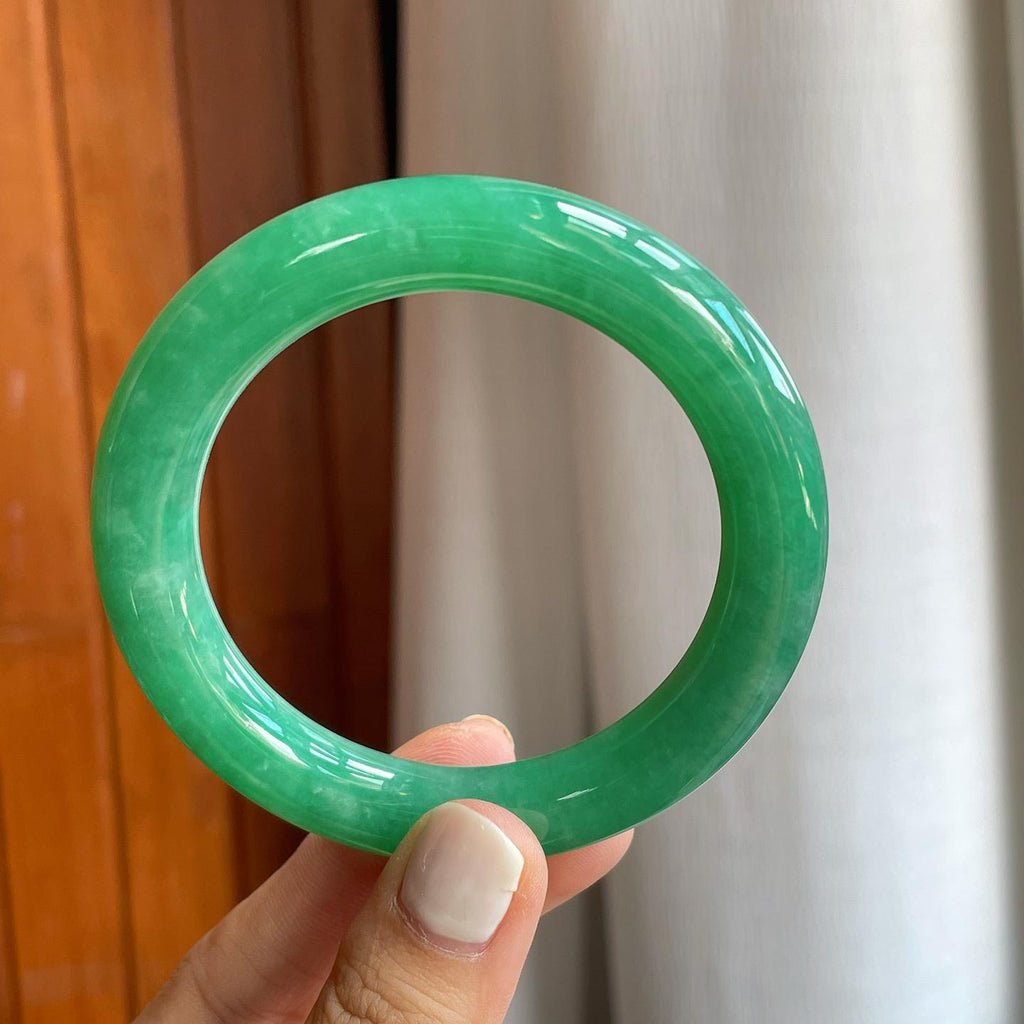 糯冰满绿翡翠圆条手镯（56mm）（yc254958）