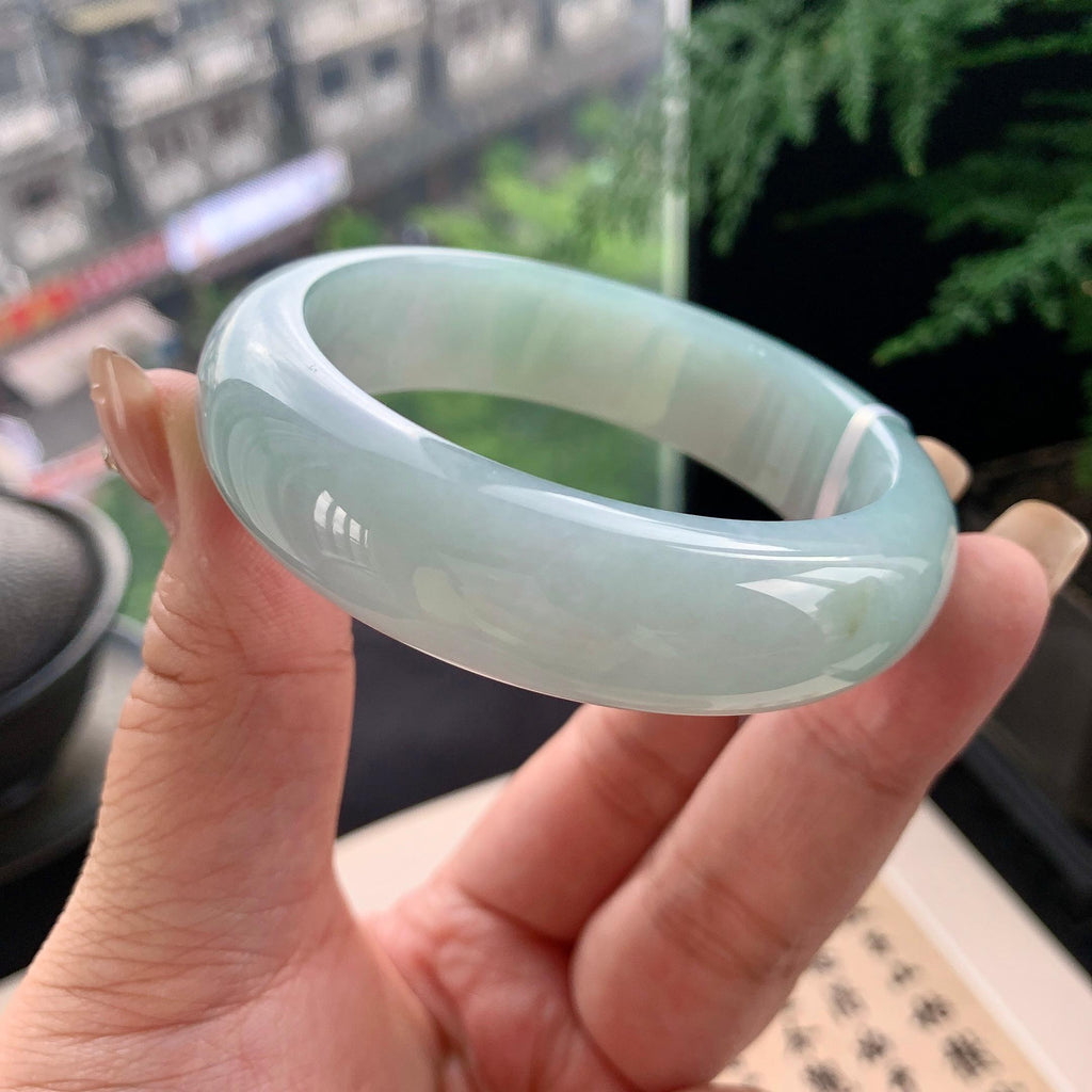 细糯种淡晴底宽版轮胎手镯 54圈口 天然缅甸A货翡翠（yc477620）