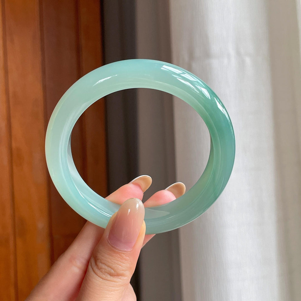 糯冰晴底翡翠平安镯（57mm)（yc414436）
