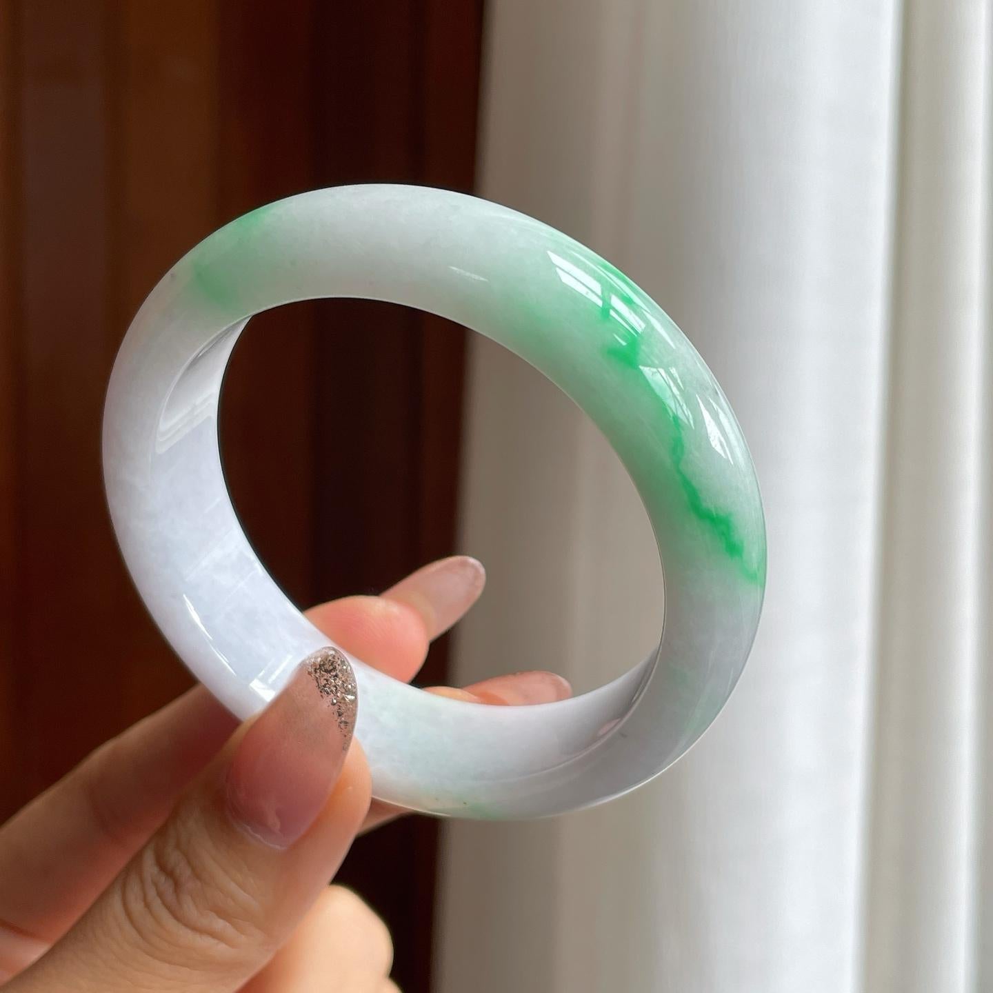 糯冰白底青翡翠平安镯（56mm）（yc361777）