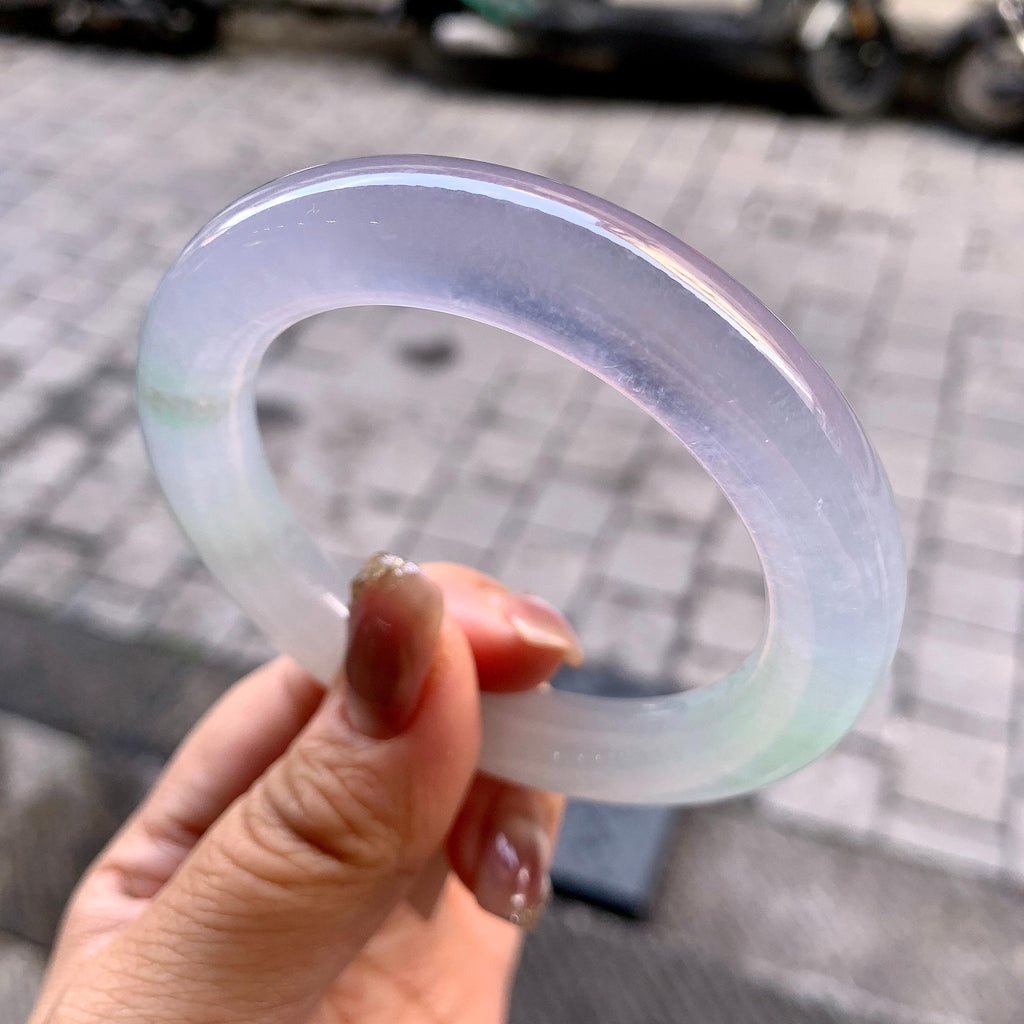 冰种淡春彩圆条手镯（54.7mm）（yc292640）
