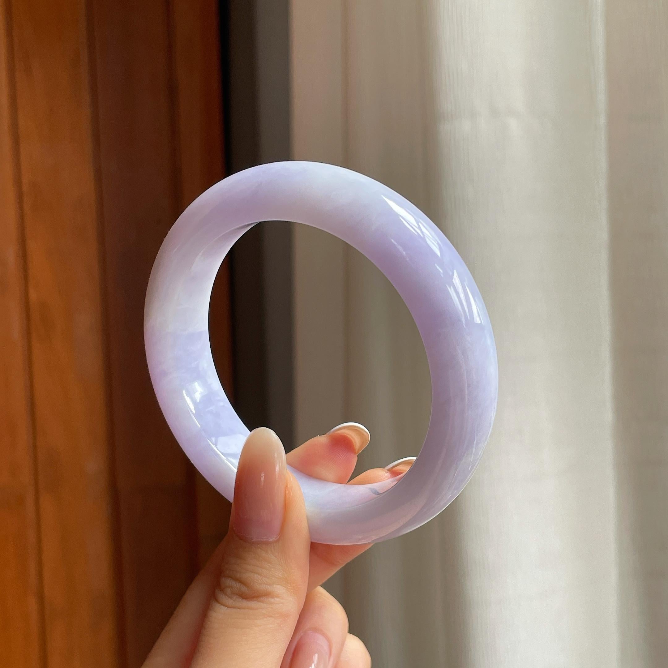 糯冰淡春底翡翠平安镯（57.3mm)（yc417337）