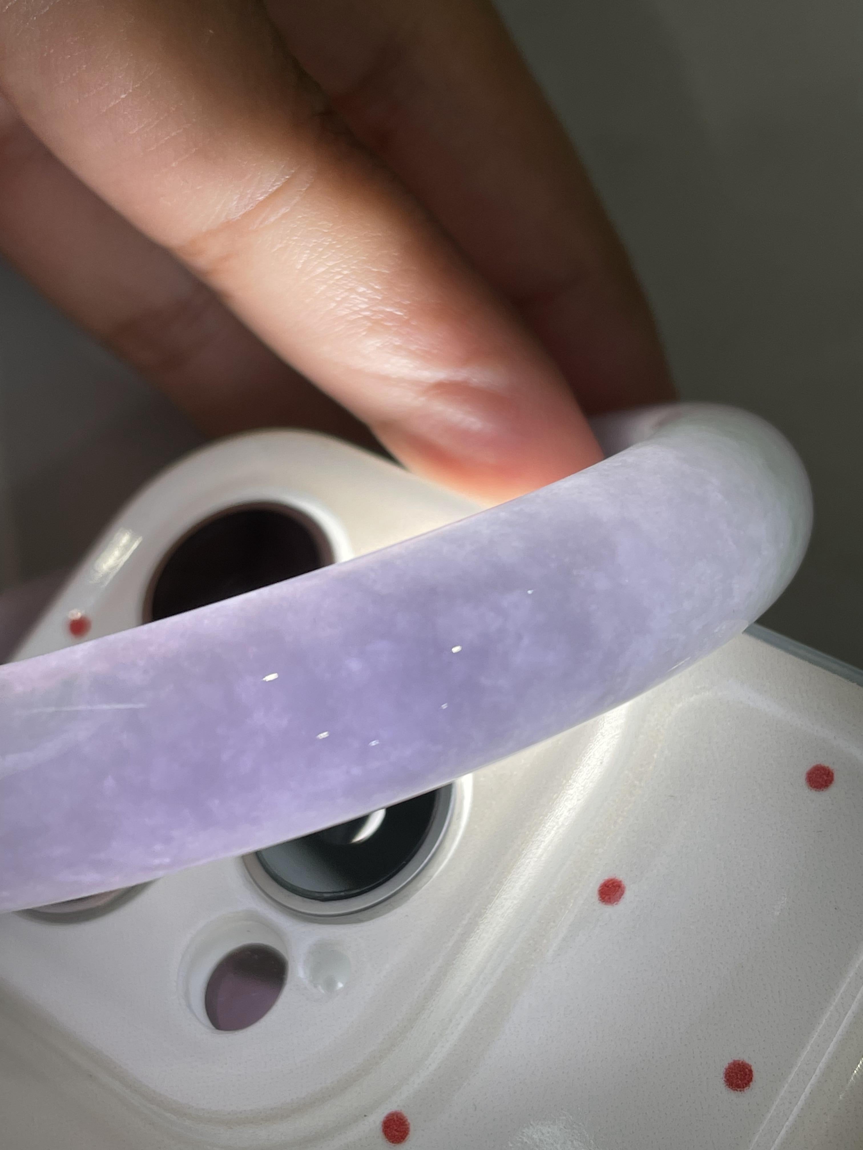大圈口    细糯种紫罗兰飘绿花正圈平安镯60.2圈        天然缅甸A货翡翠（yc383103）