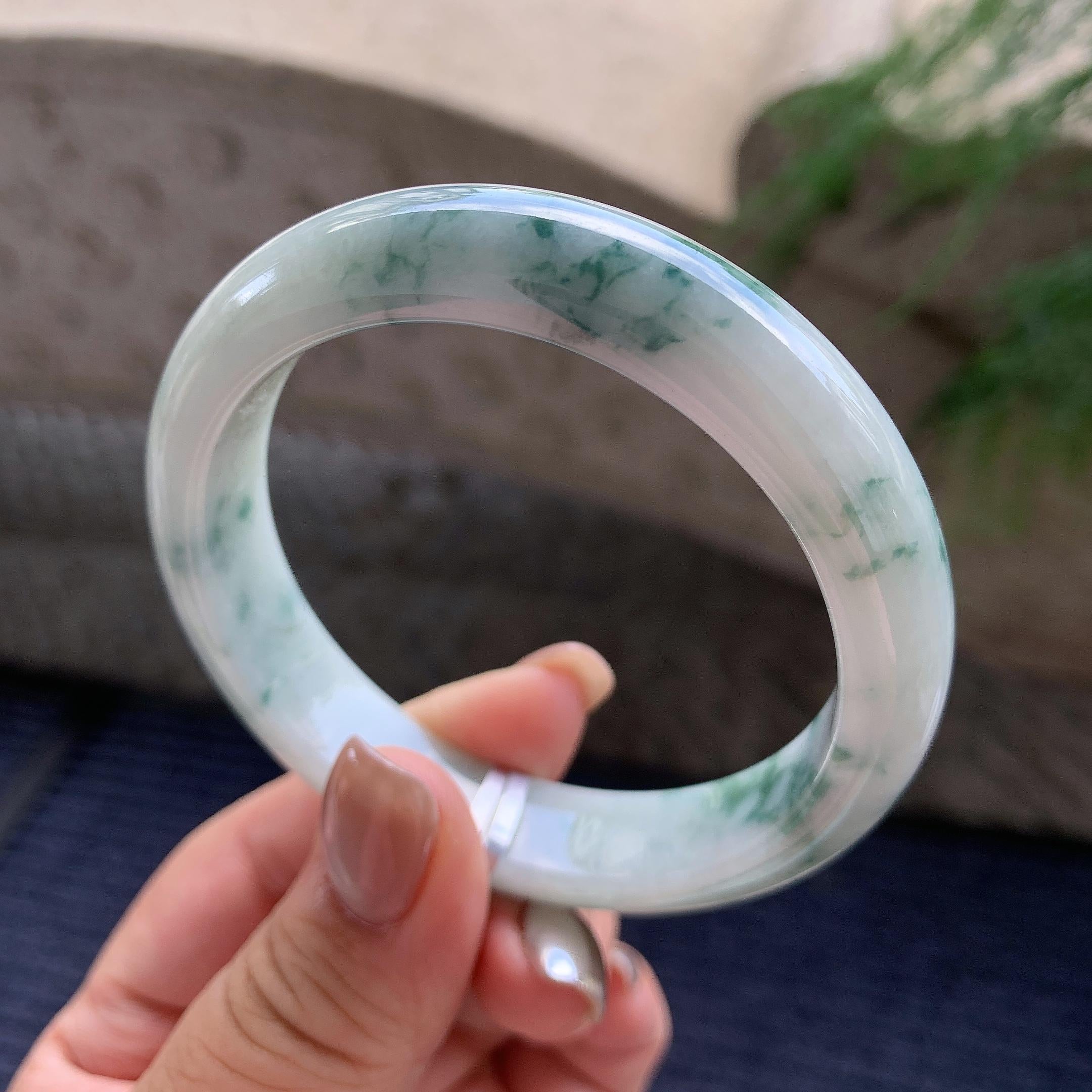细糯种飘蓝花正圈平安镯  56.6圈口  天然缅甸A货翡翠（yc421220）