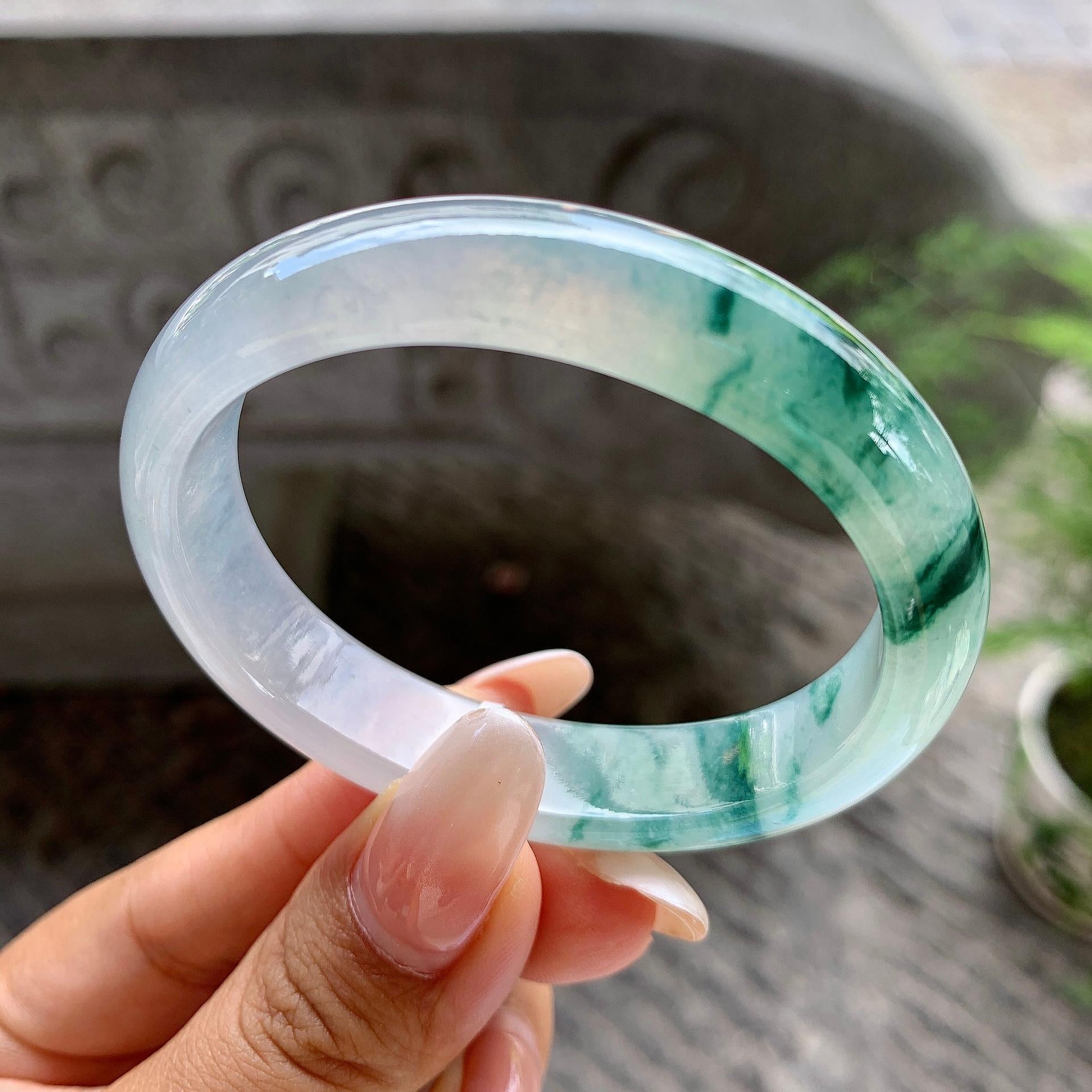 糯冰种飘花贵妃手镯（52.6mm）（yc202389）