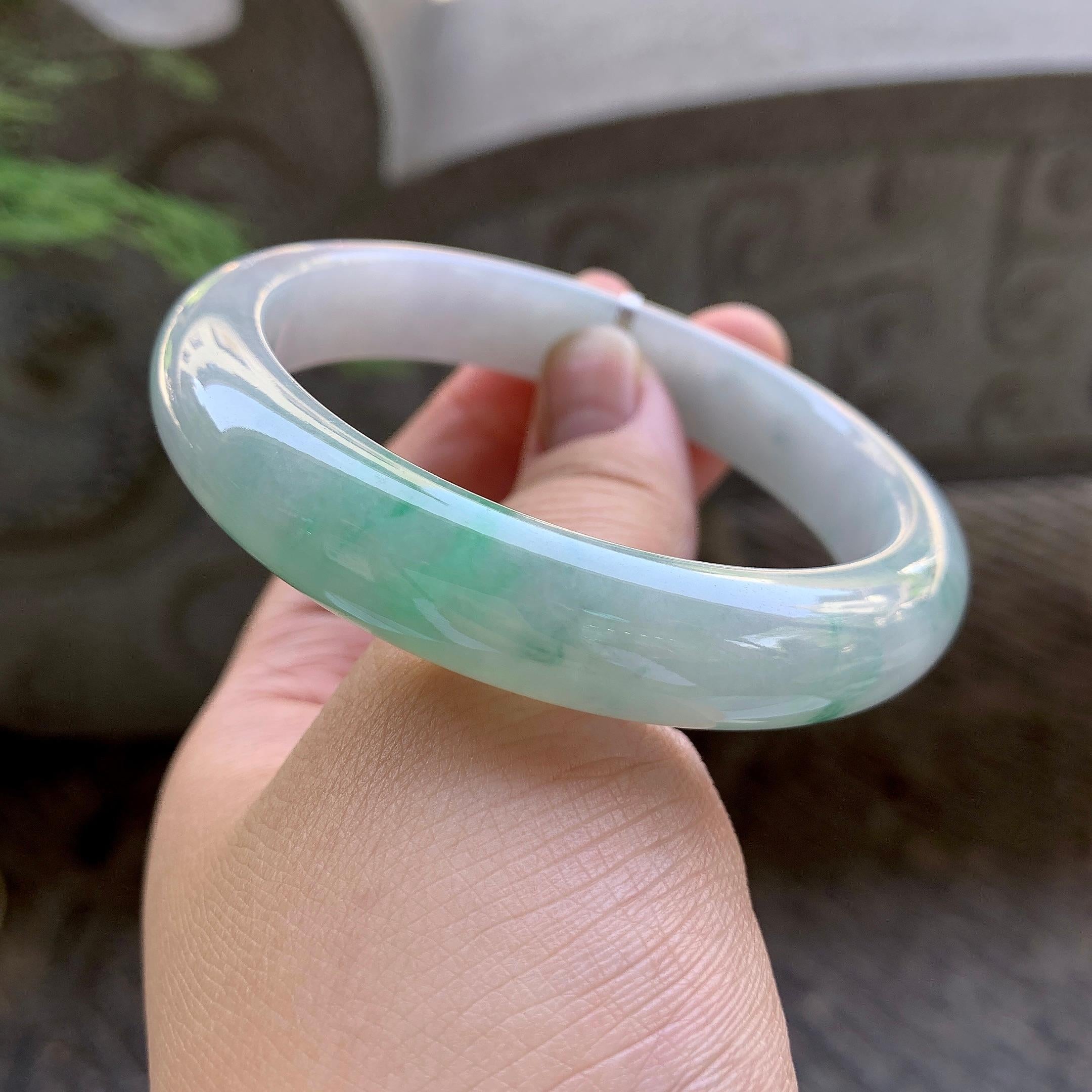 细糯种飘花平安镯（59mm）（yc199579）