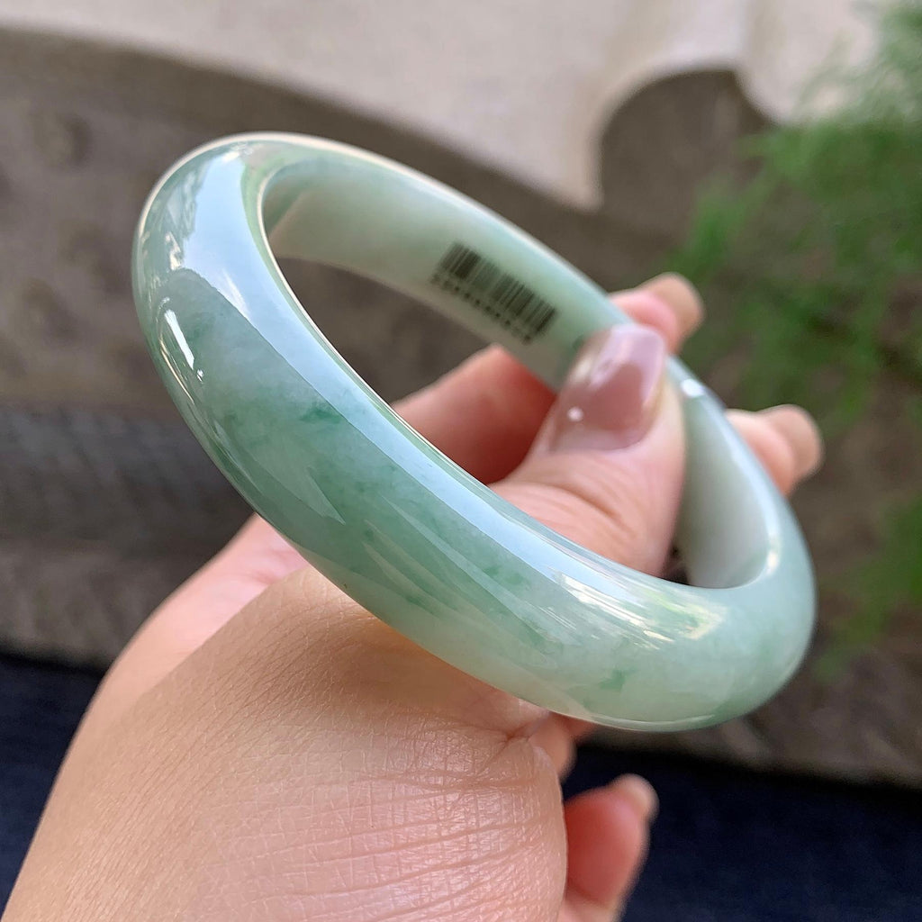 大圈口 细糯种飘绿花正圈平安镯 58圈口 天然缅甸A货翡翠（yc352937）