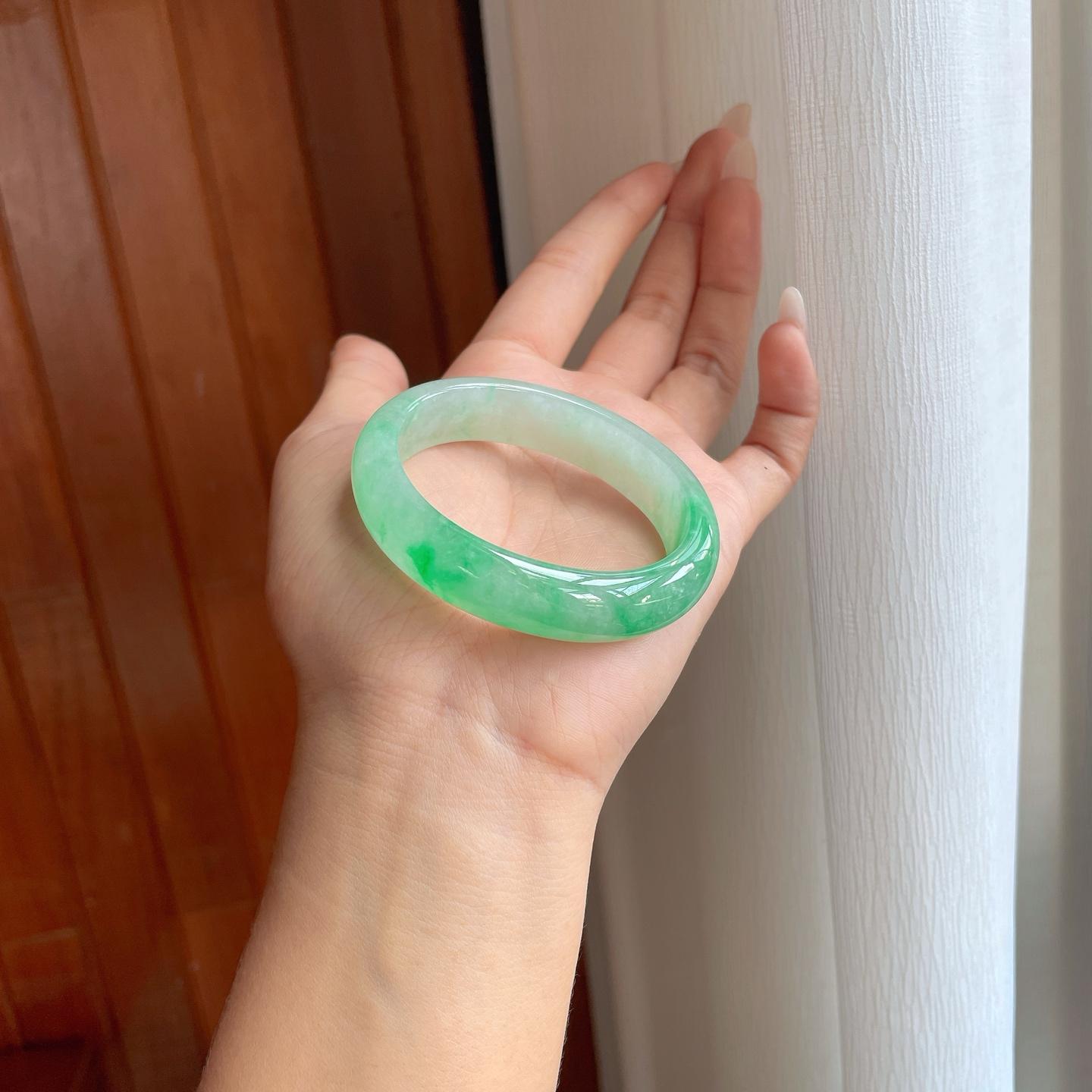 冰种带色贵妃手镯（53.2mm）（yc269022）