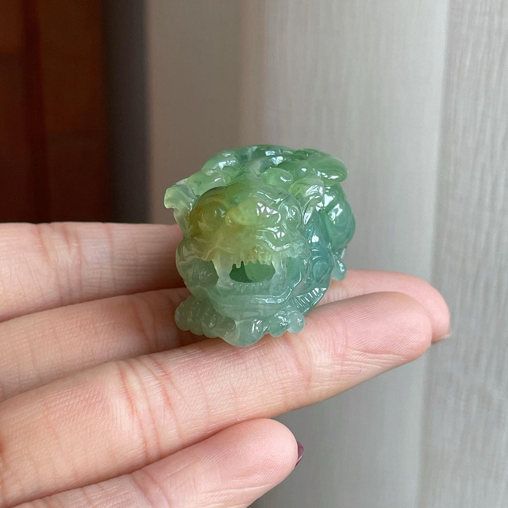 糯冰带底色翡翠貔貅（yc302933）