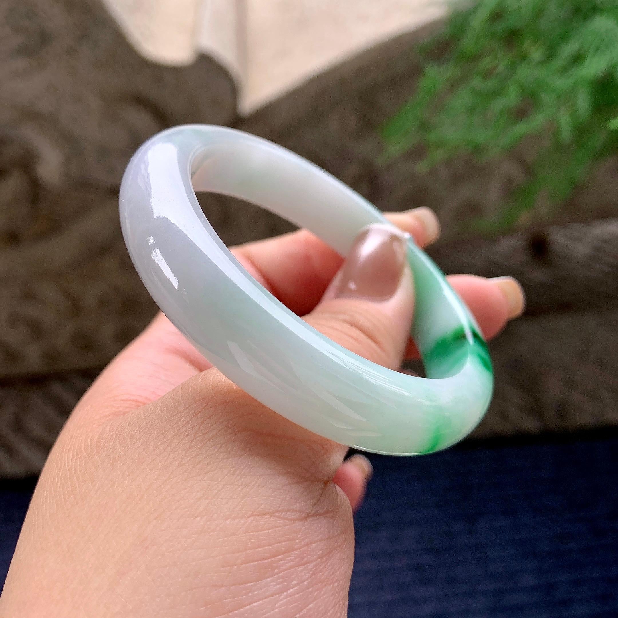细糯种飘绿花正圈平安镯 55.2圈口 天然缅甸A货翡翠（yc372339）