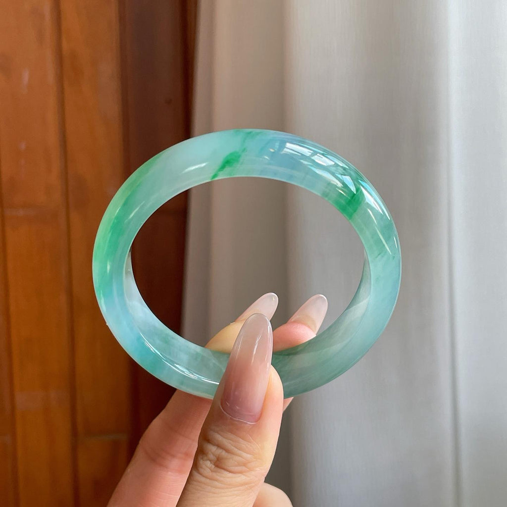 冰种飘绿花翡翠平安镯（55.7mm）（yc282507）
