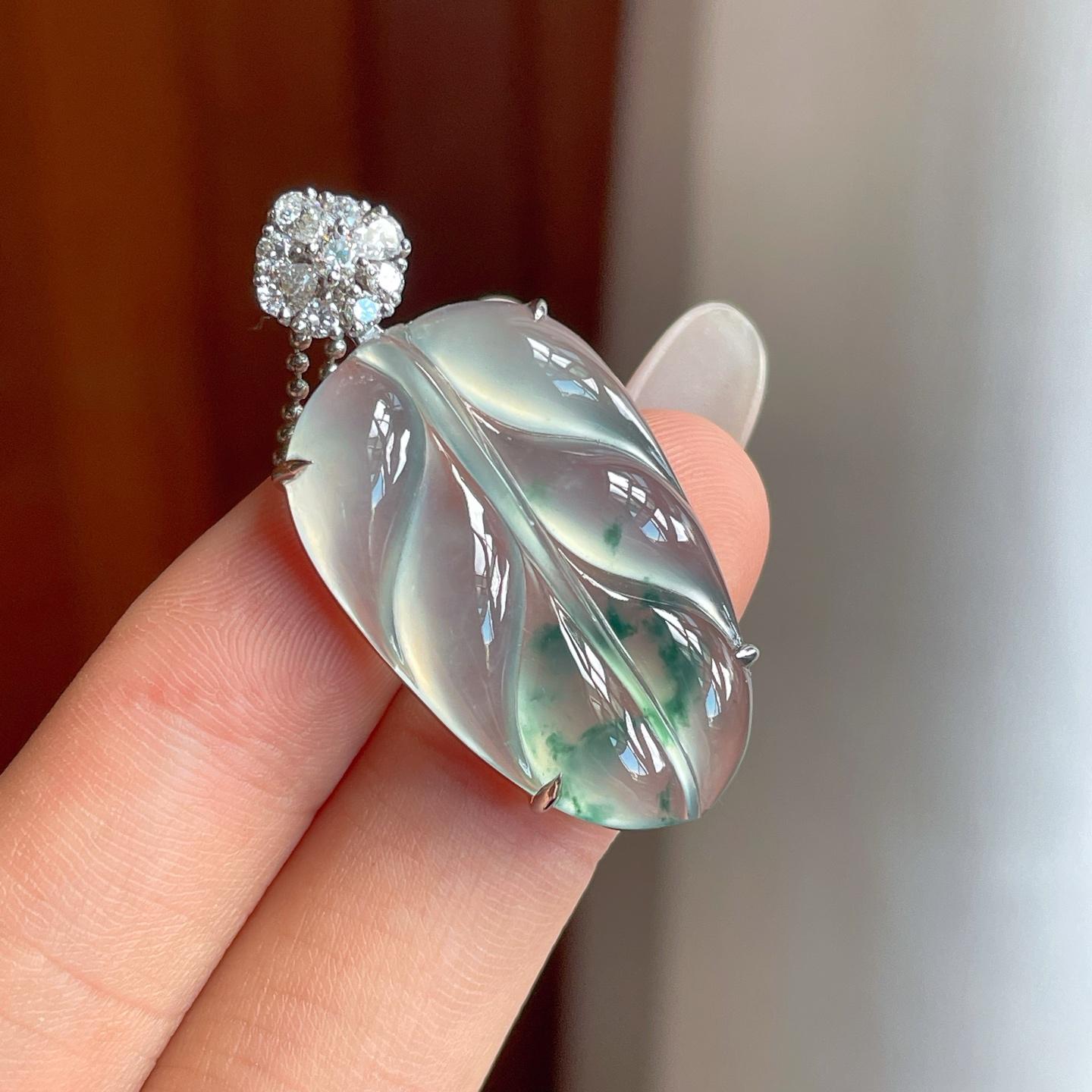 18k金钻镶冰种飘花翡翠叶子（yc261404）