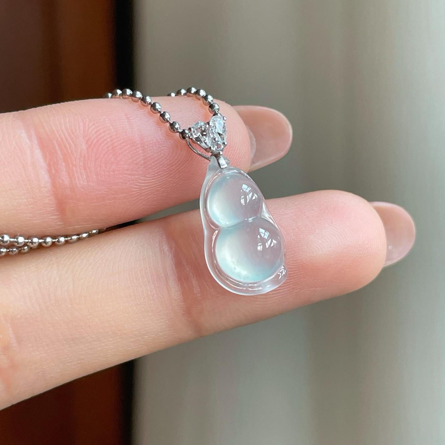 18k金扣冰玻种无色翡翠葫芦（yc349402）