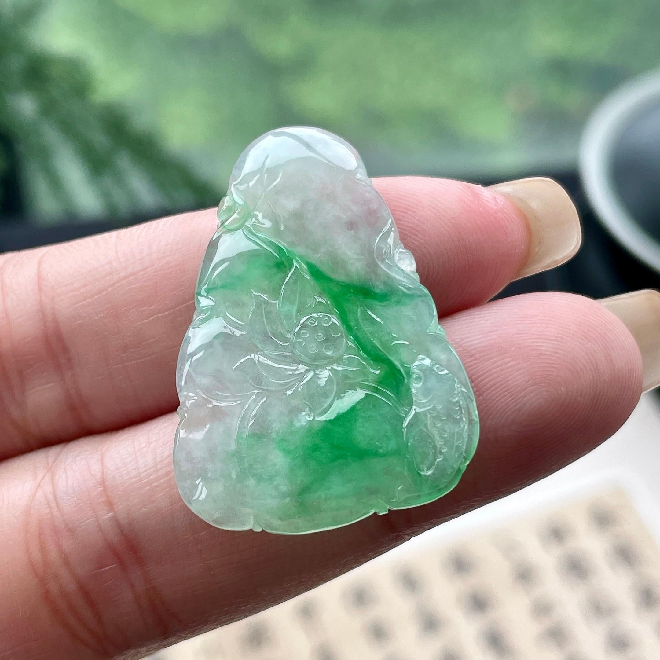 糯冰种飘绿花莲花牌挂件 天然缅甸A货翡翠（yc477755）