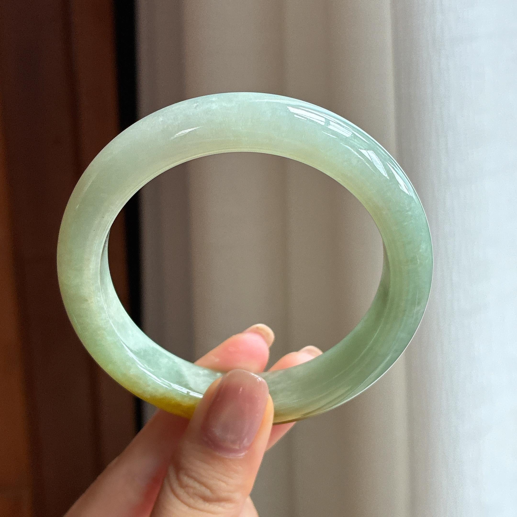 糯冰晴底飘黄翡翠平安镯（58mm)（yc424257）