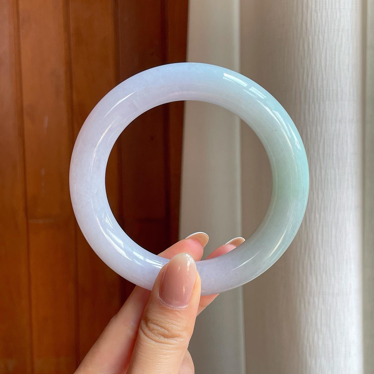 糯冰淡春彩翡翠圆条手镯（59mm）（yc376709）
