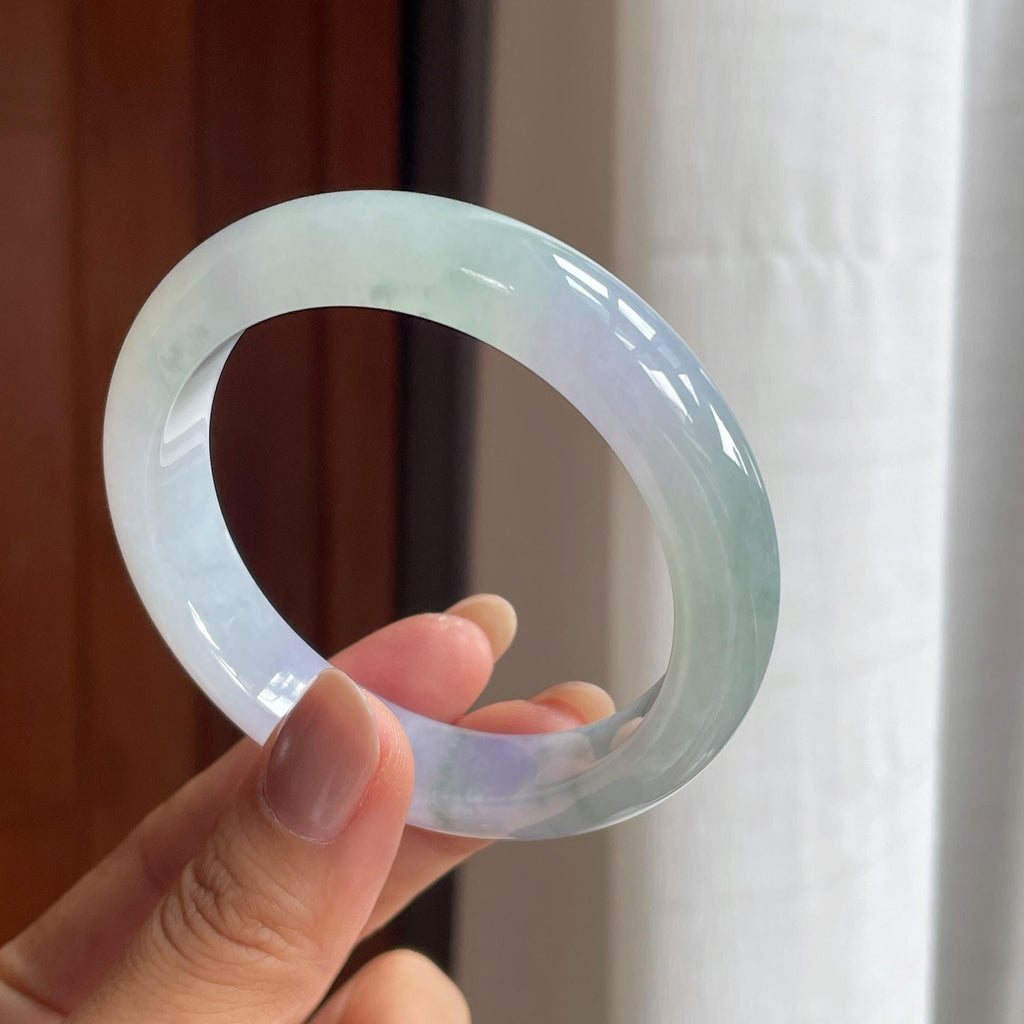 冰种淡春彩翡翠平安镯（55.2mm）（yc423074）