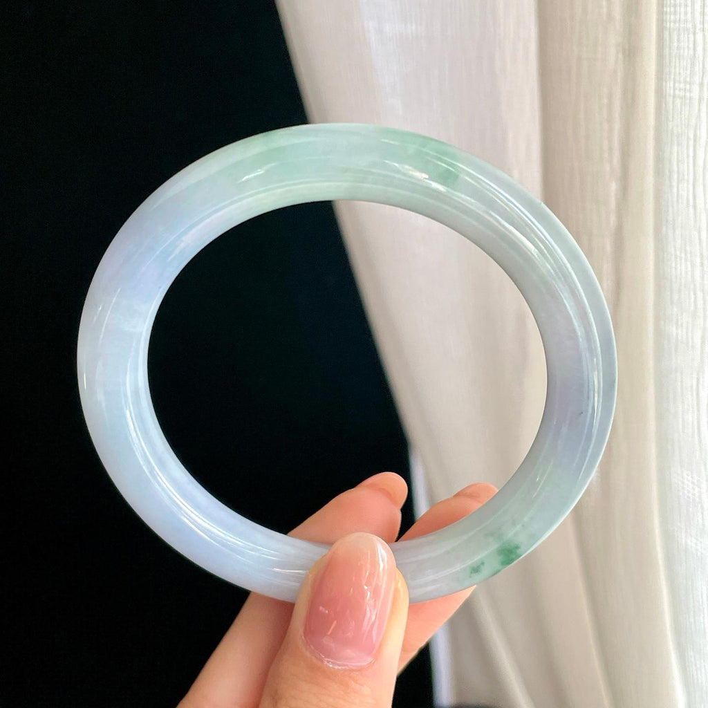 糯冰淡春底翡翠圆条手镯（54.8mm)（yc329491）