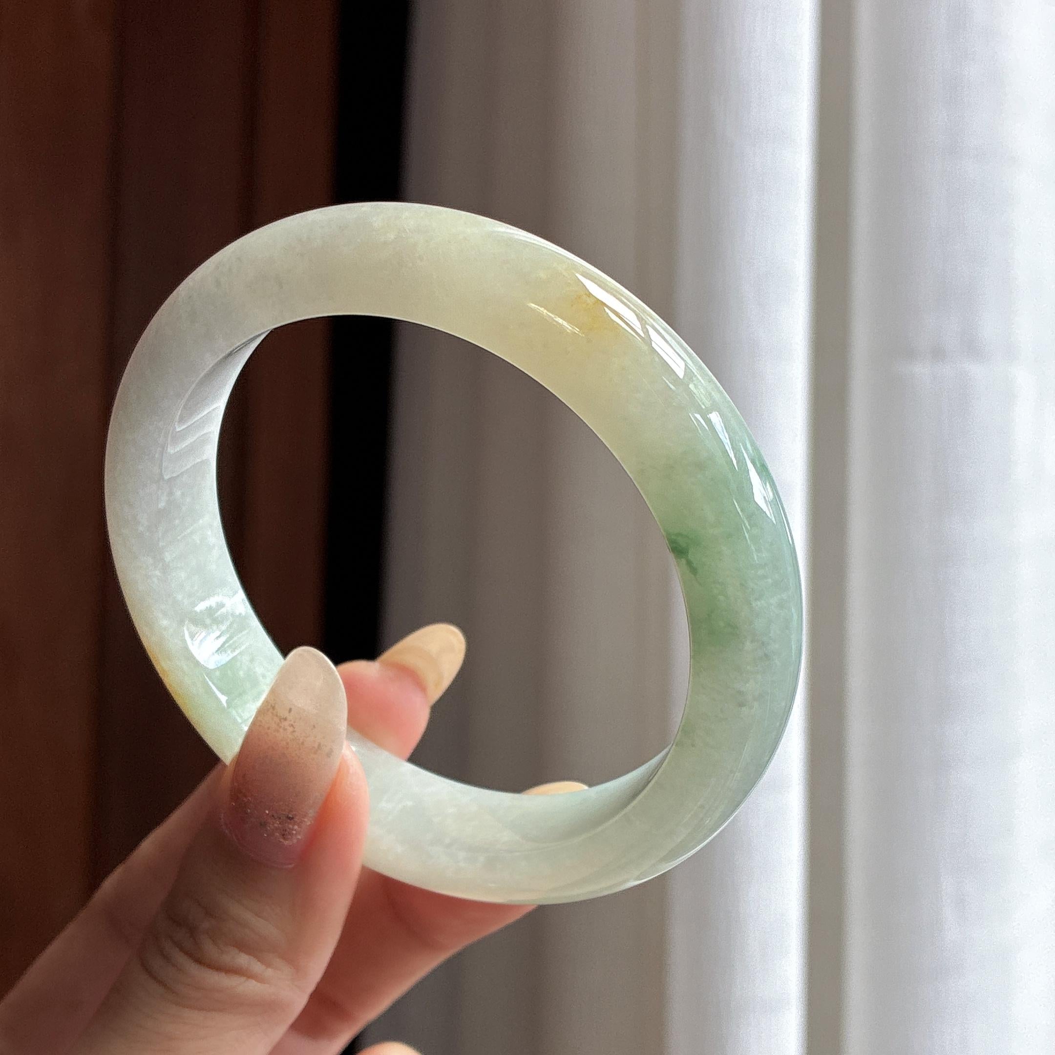 大圈口 糯冰黄翡带飘花正圈平安镯 61圈 天然缅甸A货翡翠（yc525469）