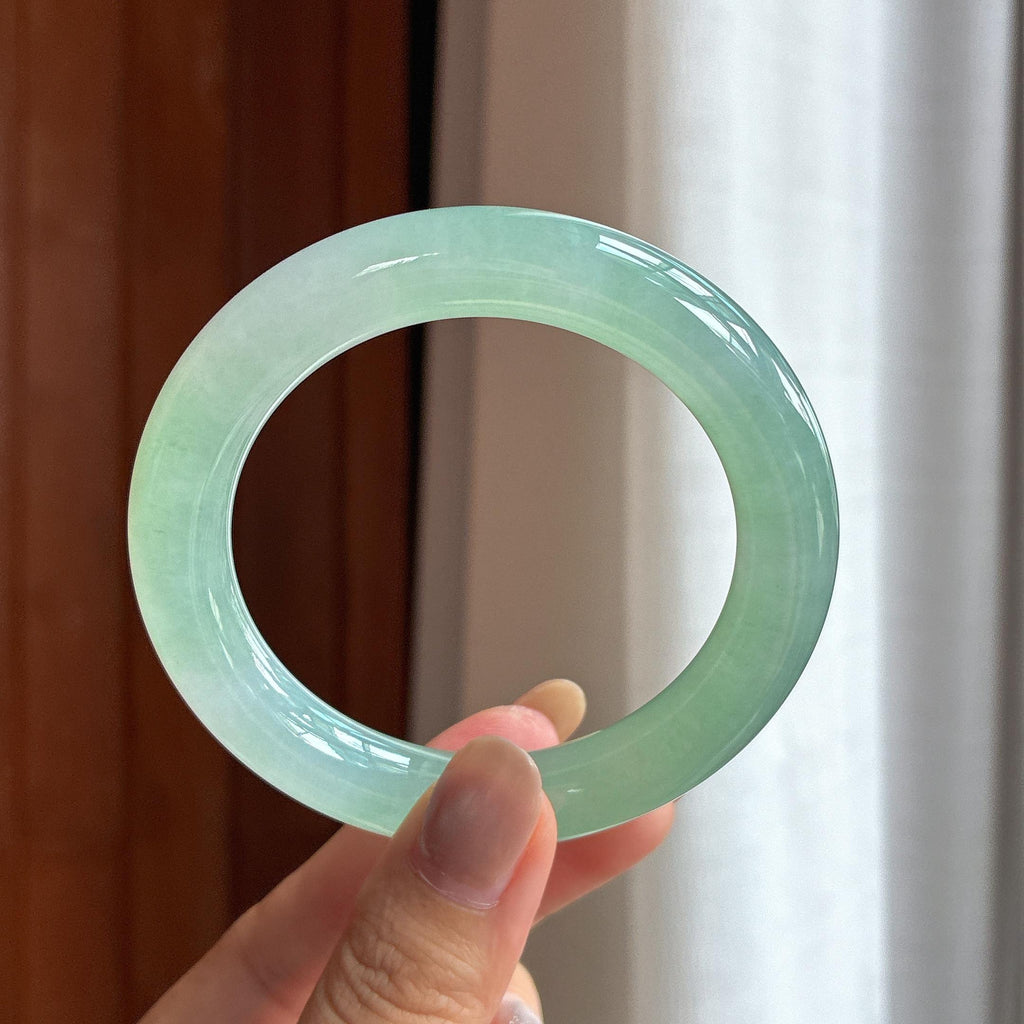 冰种晴绿底圆条翡翠手镯（55.7mm）（yc418751）