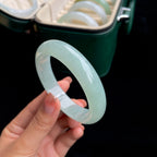 糯冰晴底翡翠手镯（55.5mm）（yc017166）