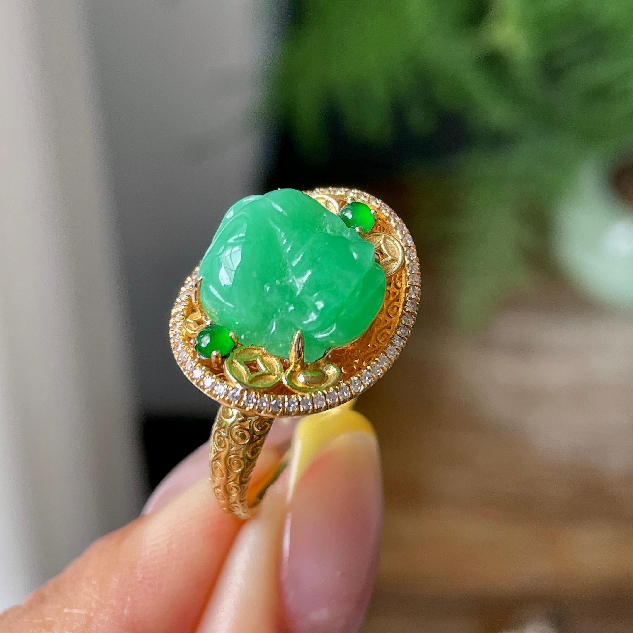 18k金镶细糯种满绿貔貅戒指    天然缅甸A货翡翠（yc362083）