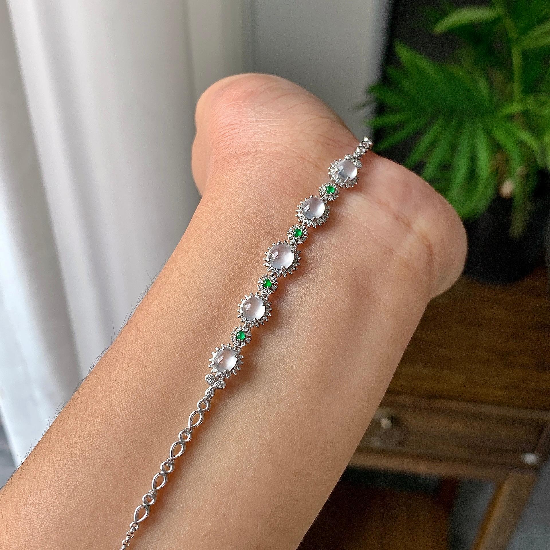 18k金钻镶冰种无色蛋面手链（yc215981）