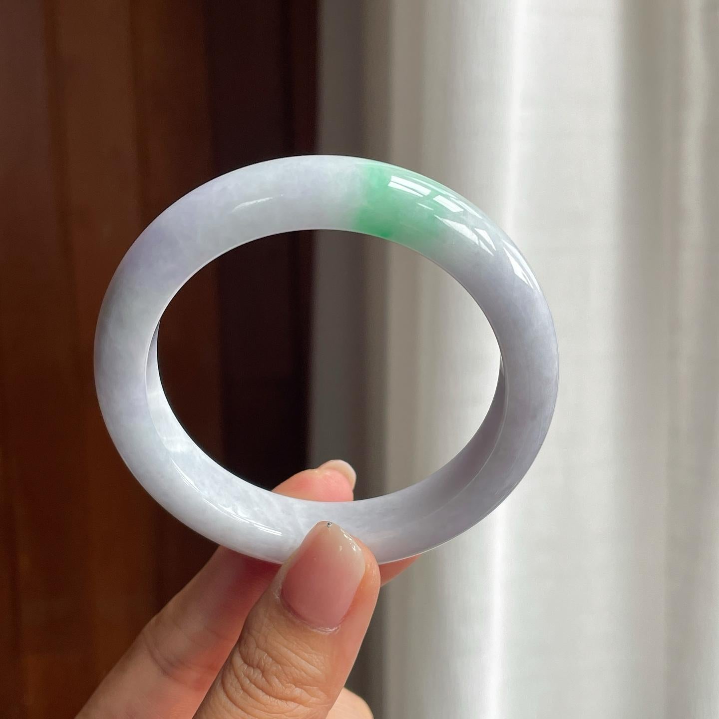 糯冰带色翡翠平安镯（56.5mm）（yc377981）