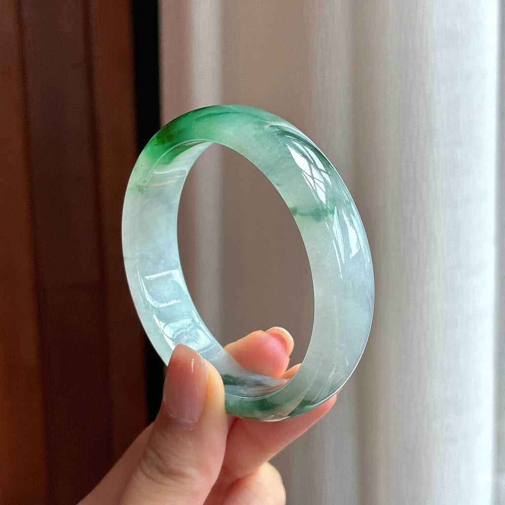 糯冰飘花宽版翡翠平安镯（54.4mm)（yc420167）