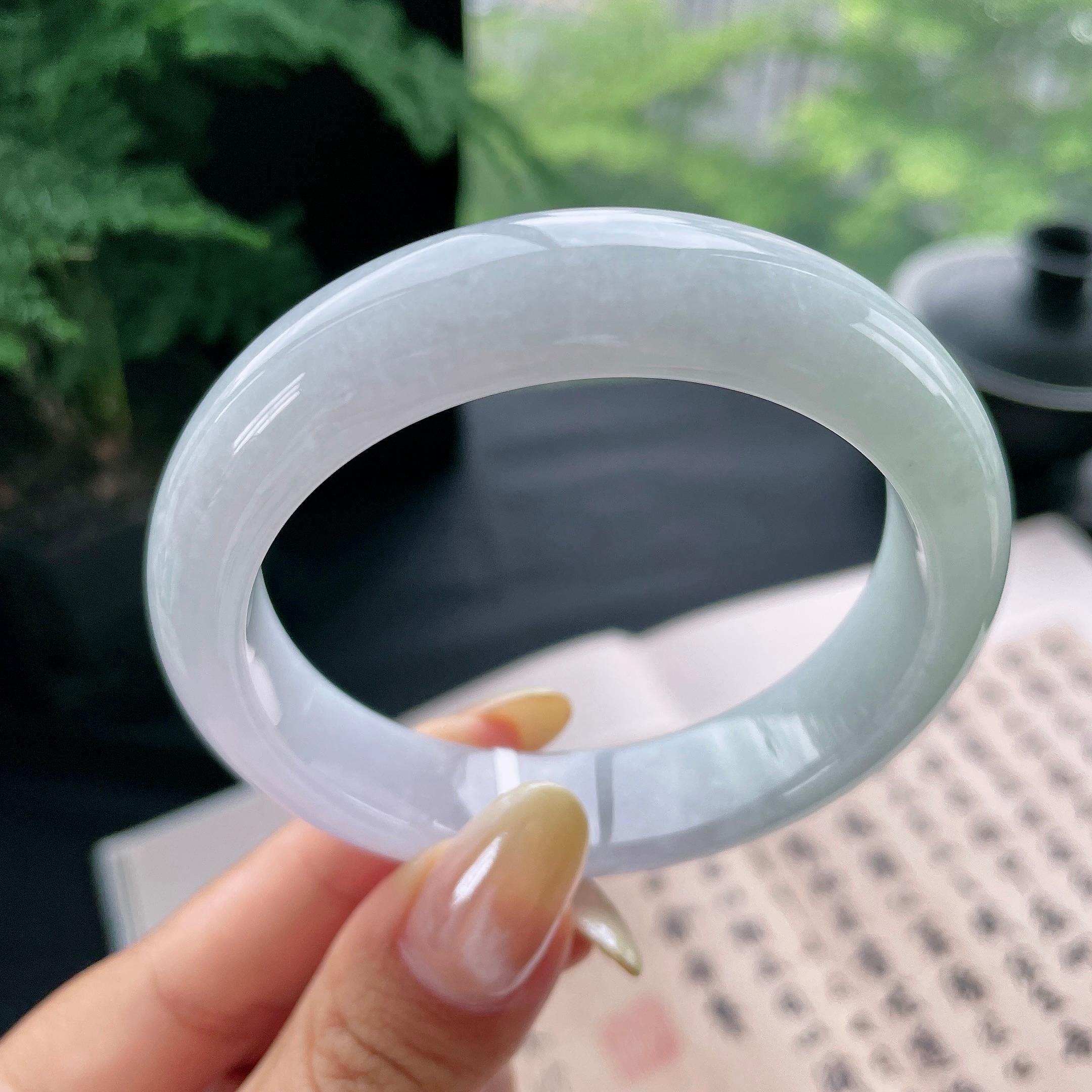 细糯种淡春彩正圈平安镯55.1圈 天然缅甸A货翡翠（yc473070）