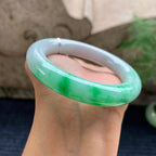 细糯种飘绿圆条手镯（56.7mm）